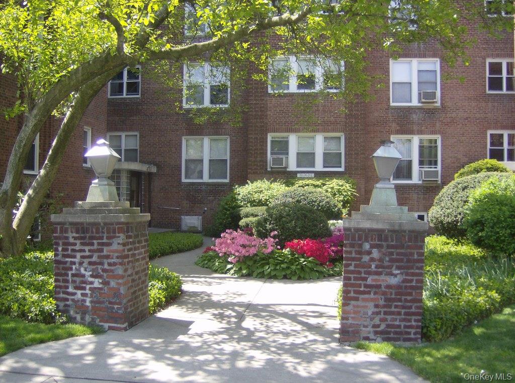 #5 photo, 38-24 213th Street, 皇后區 貝塞 Bayside , NY 11361