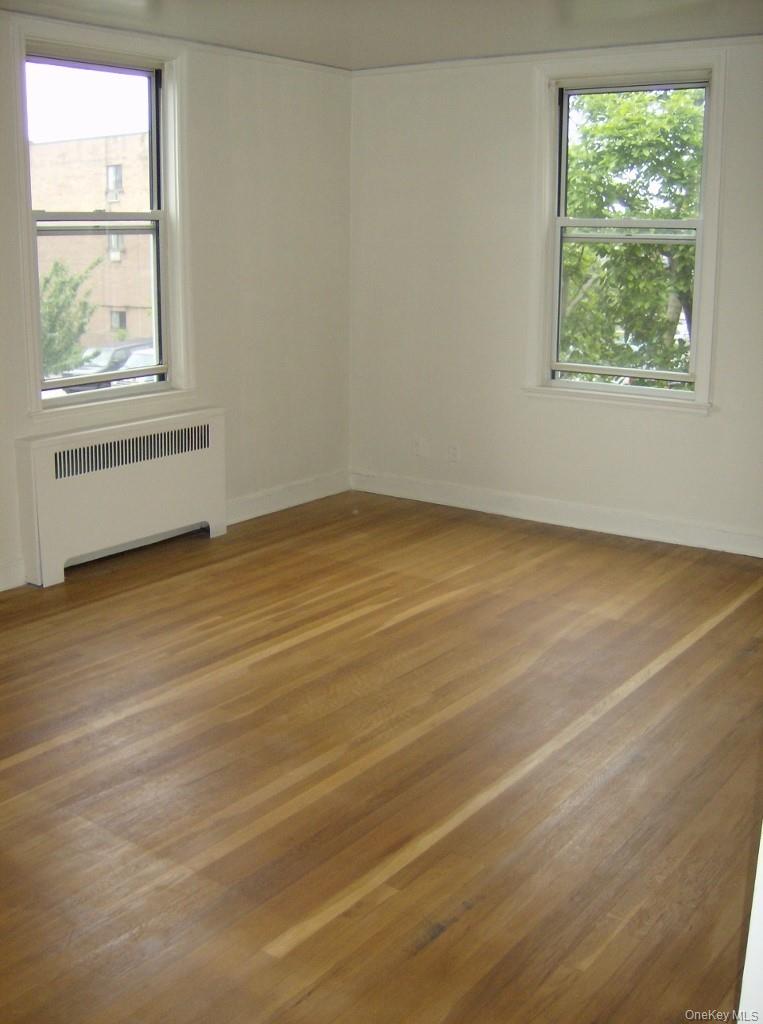 #7 photo, 38-24 213th Street, 皇后區 貝塞 Bayside , NY 11361