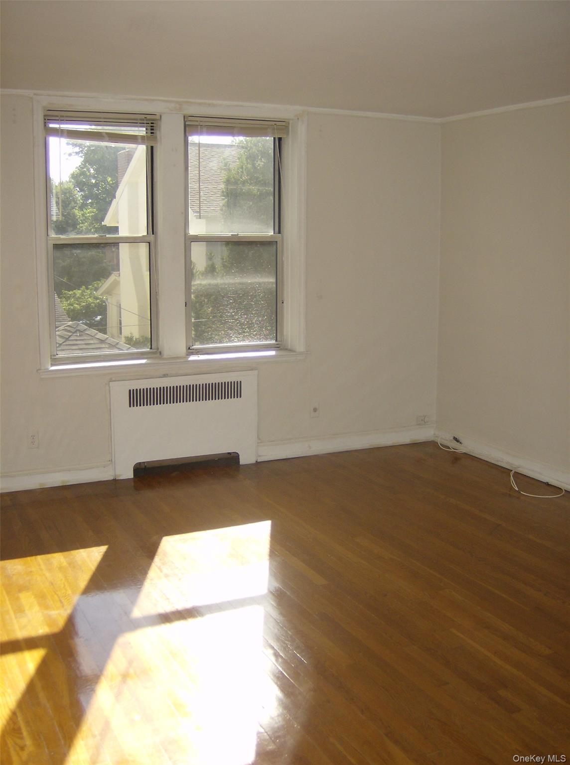 #9 photo, 38-24 213th Street, 皇后區 貝塞 Bayside , NY 11361