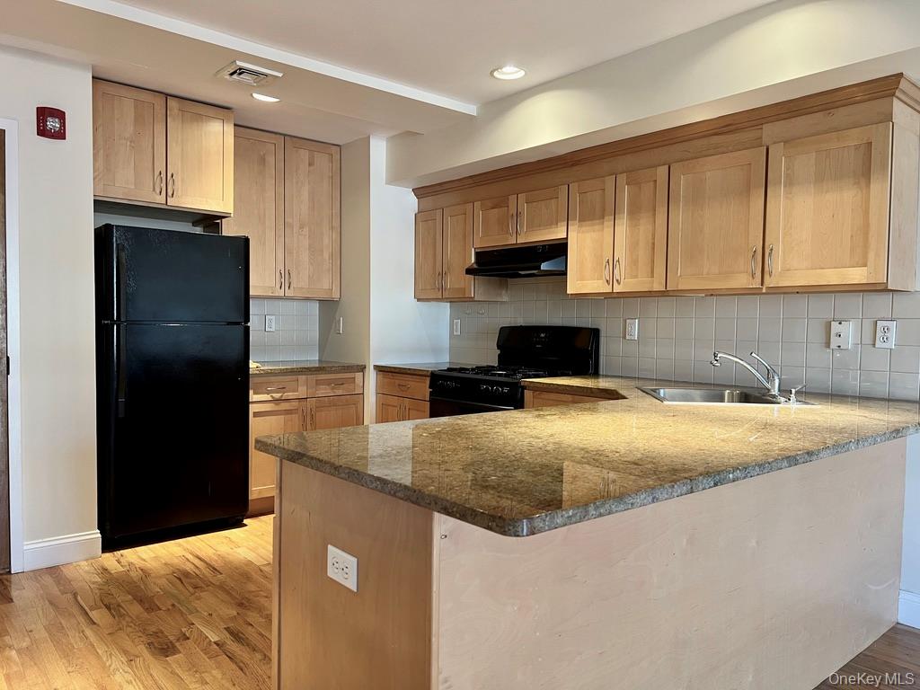 #2 photo, 2 E Main Street, ناسو Oyster Bay , NY 11771