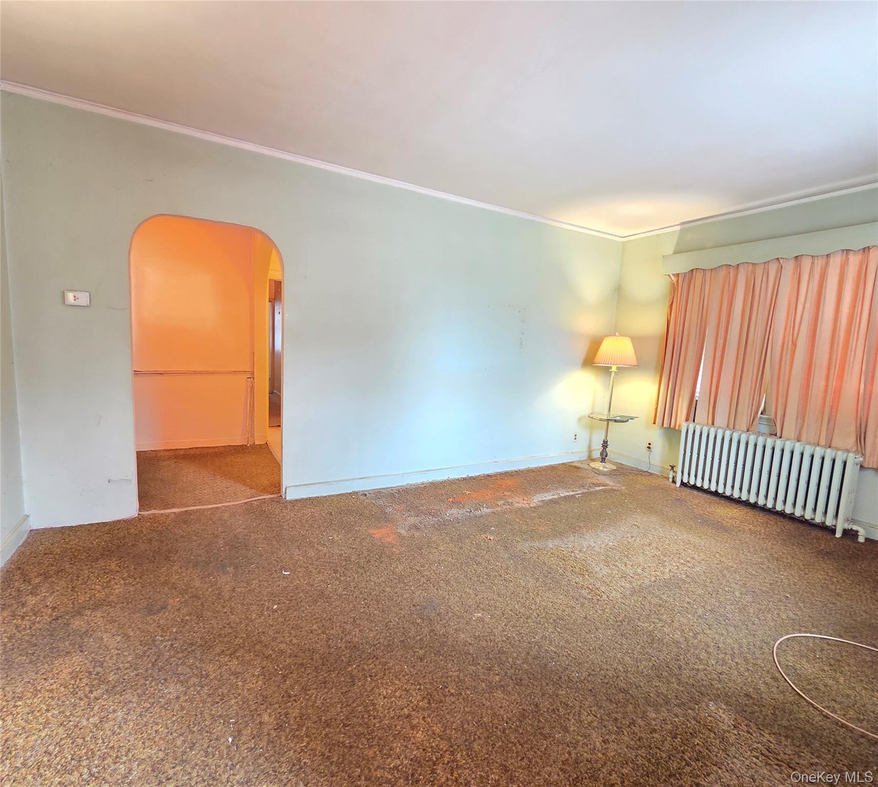 #2 photo, 242 Graff Avenue, 브롱크스 Bronx , NY 10465