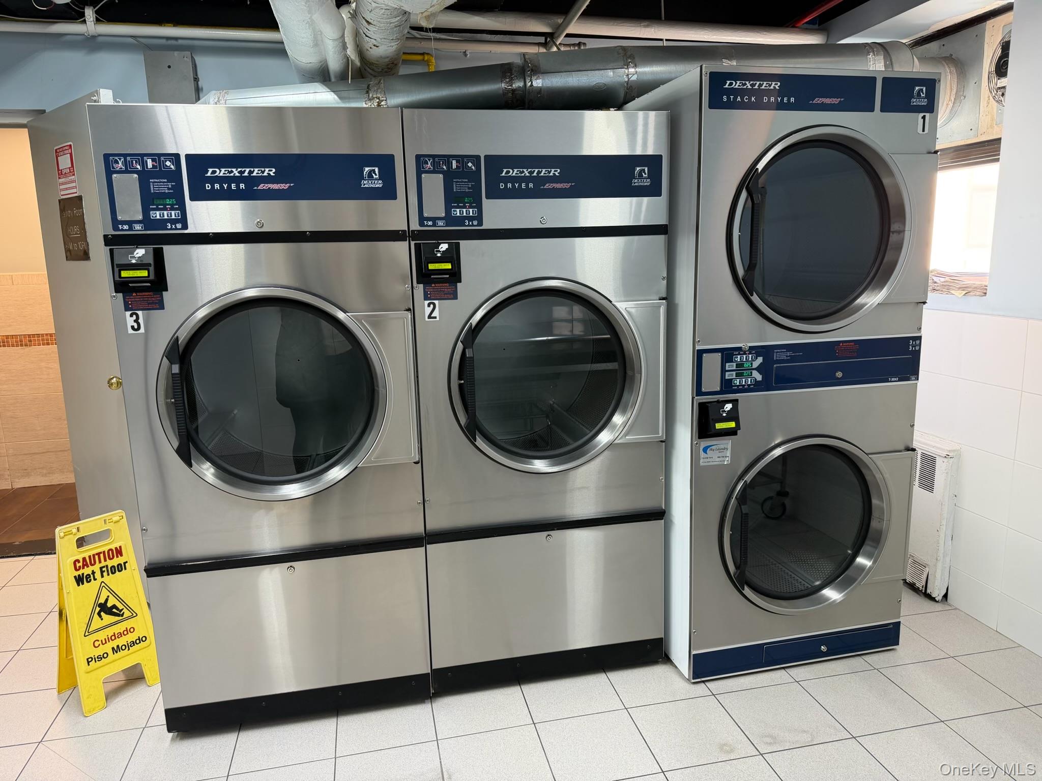 #16 photo, 209-39 23 Ave, Bayside , NY 11360