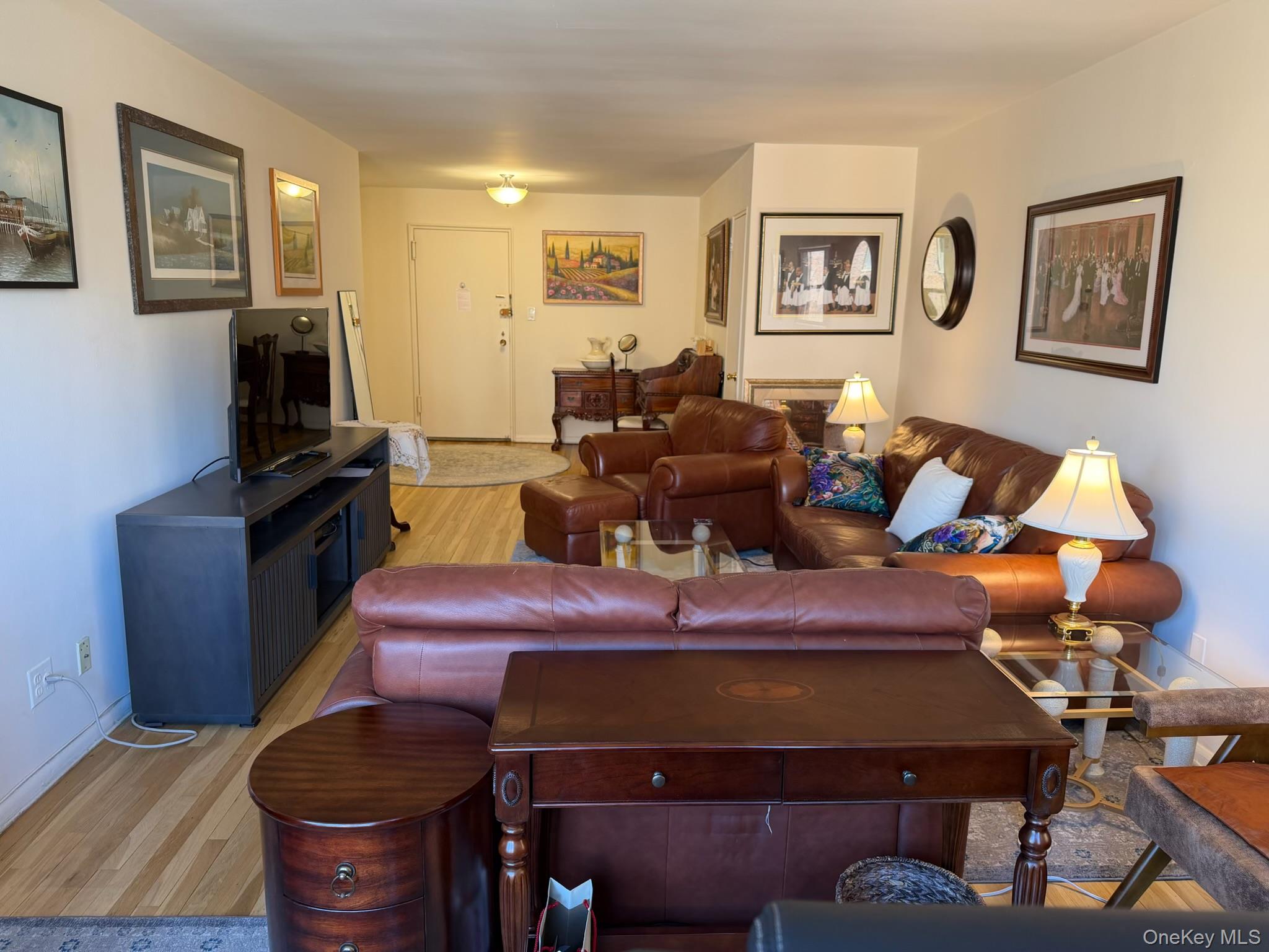 #6 photo, 209-39 23 Ave, Bayside , NY 11360