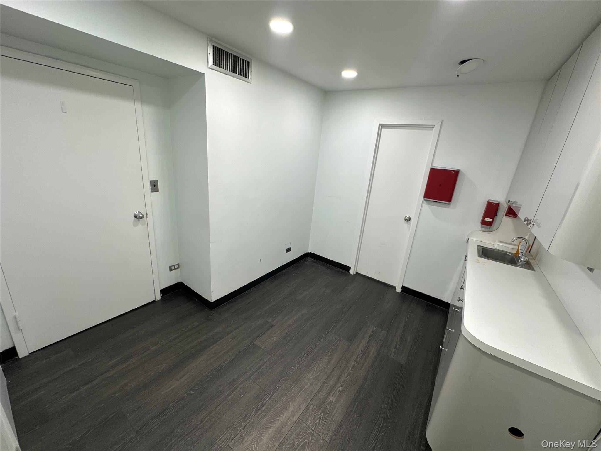 #1 photo, 711 Seagirt Avenue, Far Rockaway , NY 11691