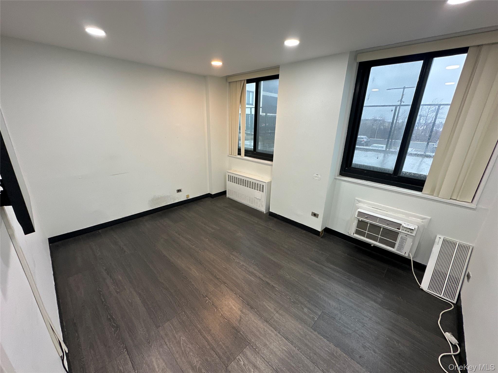 #1 photo, 711 Seagirt Avenue, Far Rockaway , NY 11691