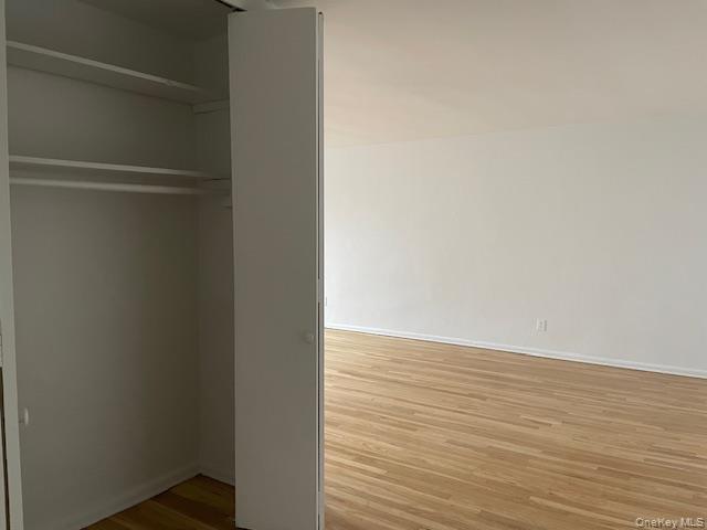 #5 photo, 833 Central Avenue, קווינס Far Rockaway , NY 11691