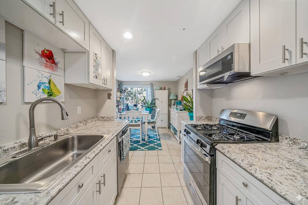 #9 photo, 474 Daryl Drive, Саффолк ‖ Medford , NY 11763