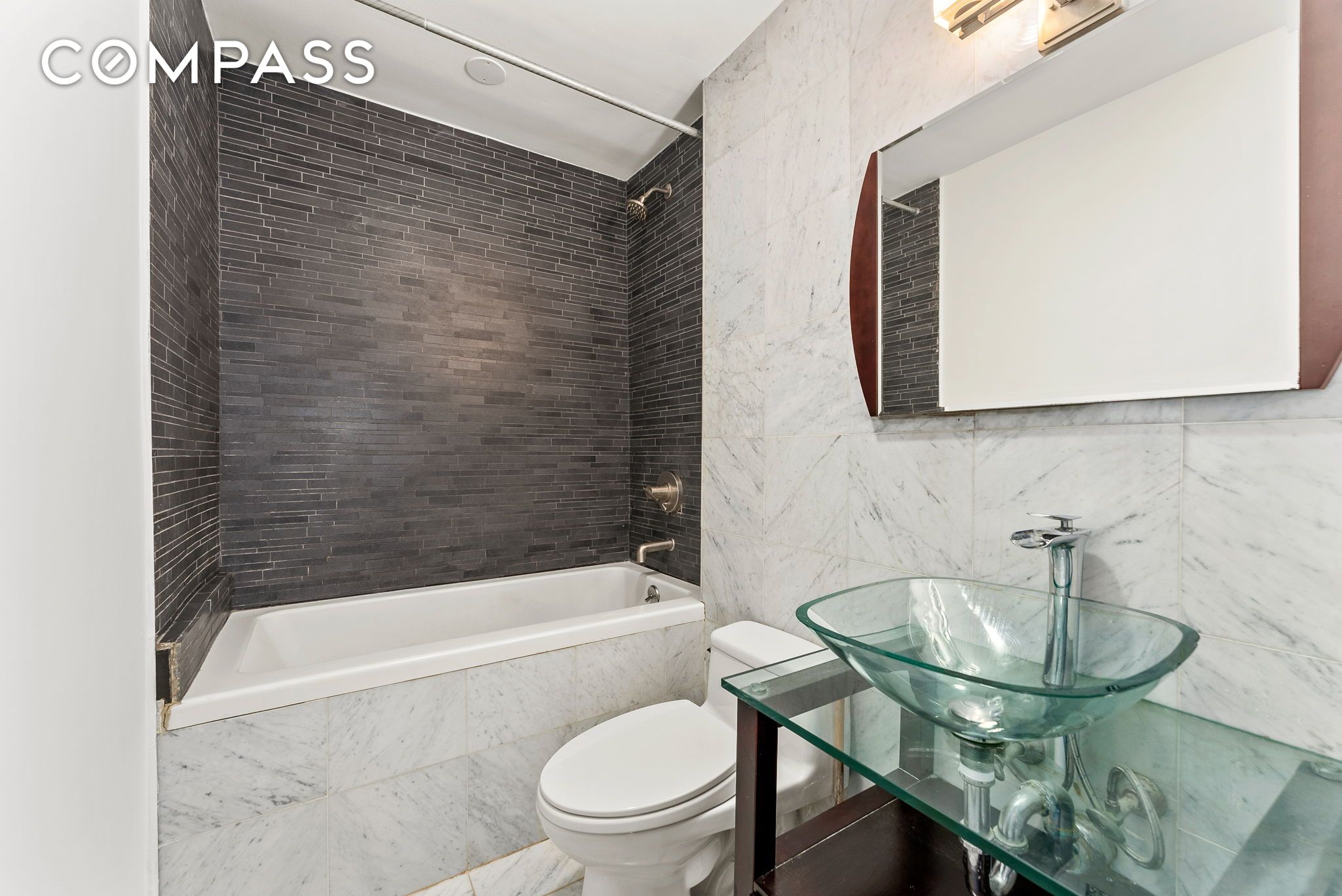 #11 photo, 303 W 149th Street, מנהטן Central Harlem , NY 10039