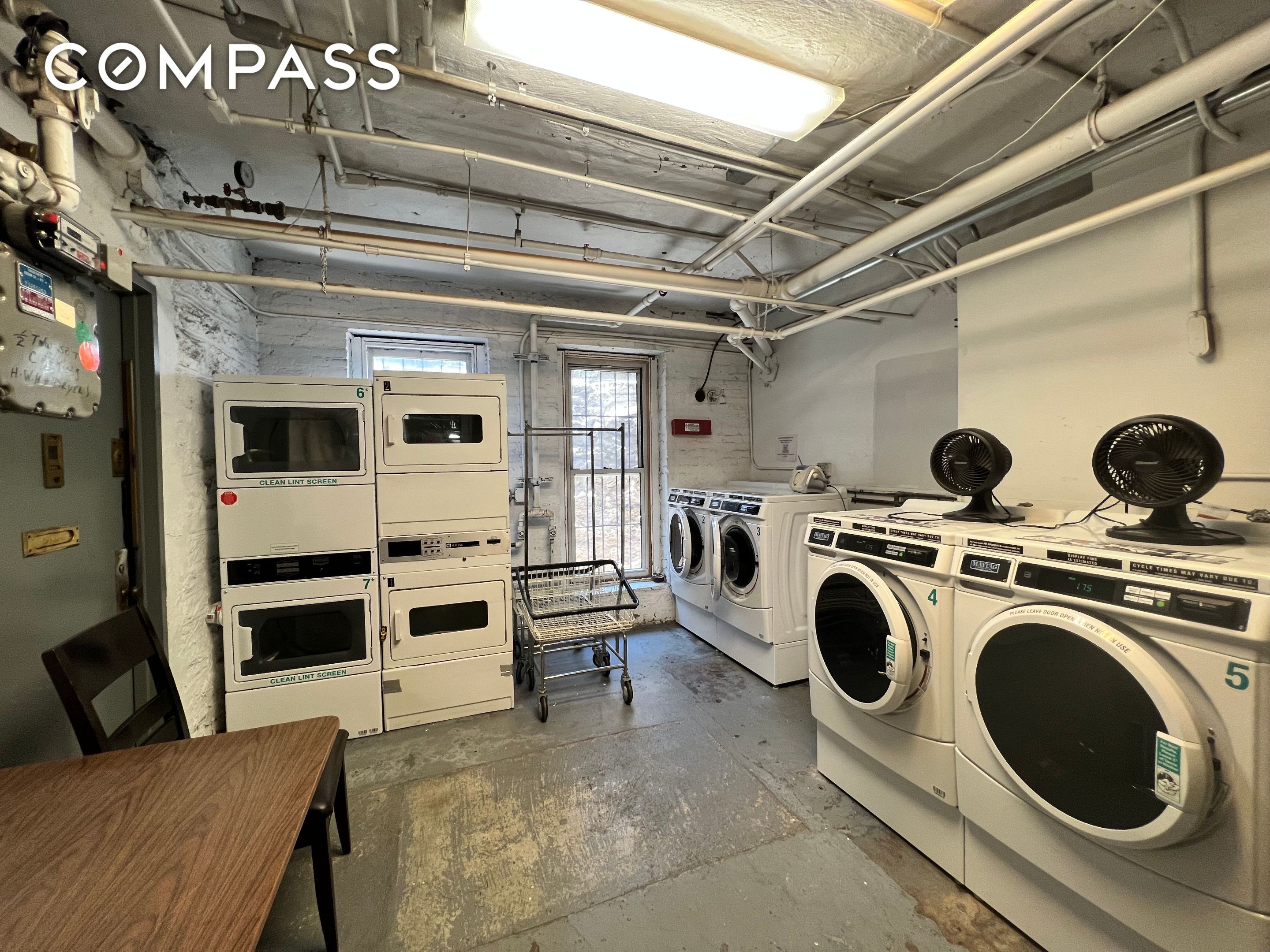 #13 photo, 345 W 70th Street, Манхэттен ‖ Upper West Side , NY 10023