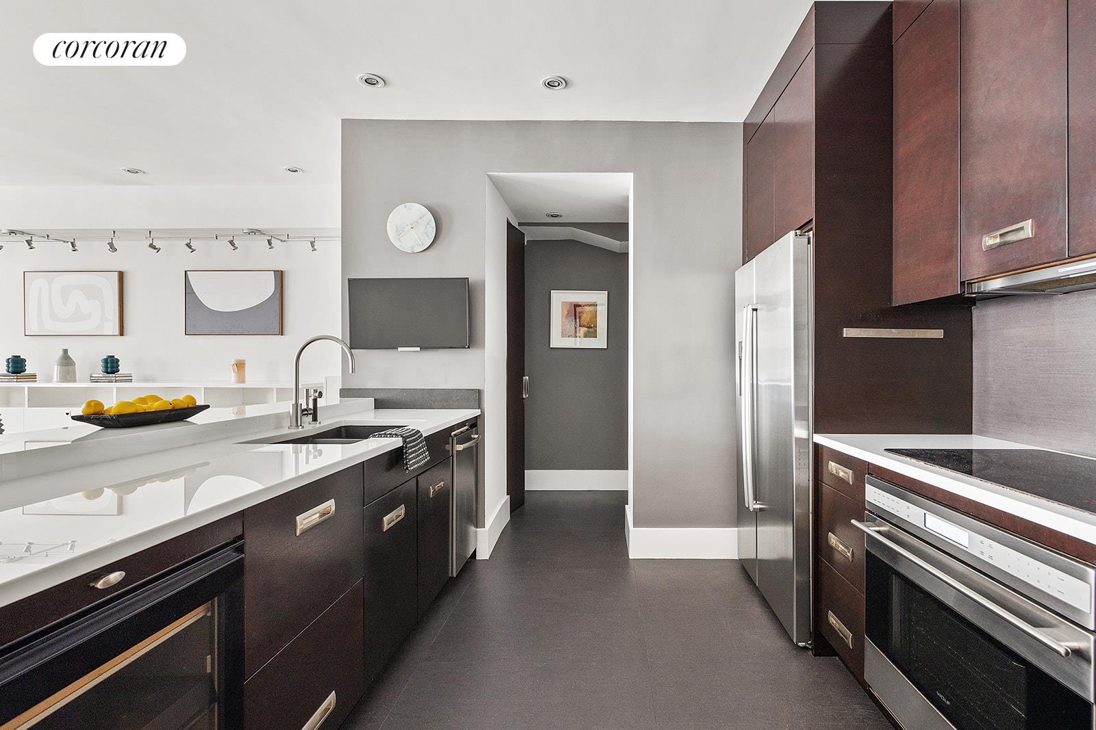 #5 photo, 24 W 45TH Street, مانهاتن Midtown , NY 10036