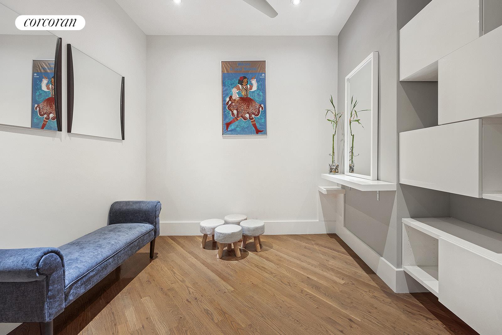 #8 photo, 24 W 45TH Street, مانهاتن Midtown , NY 10036