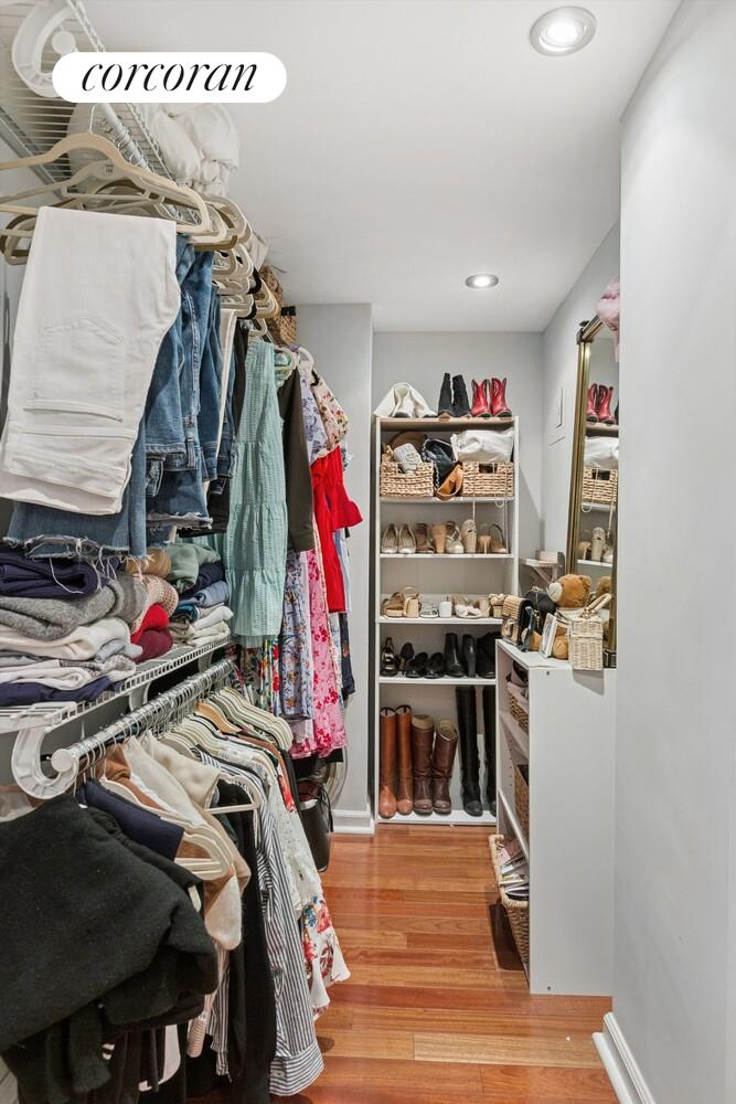 #8 photo, 3 SHERIDAN Square, West Village , NY 10014