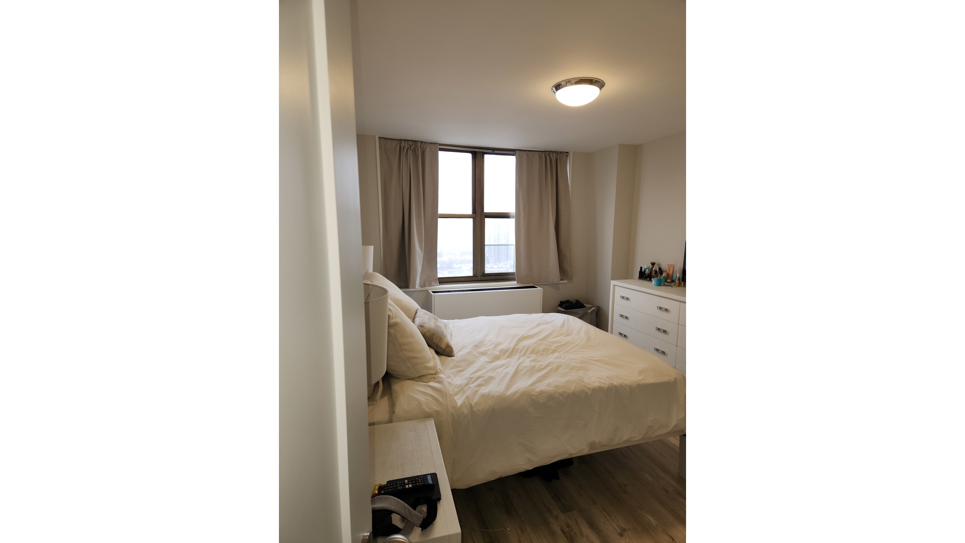 #11 photo, 301 E 79TH Street, Yorkville , NY 10075