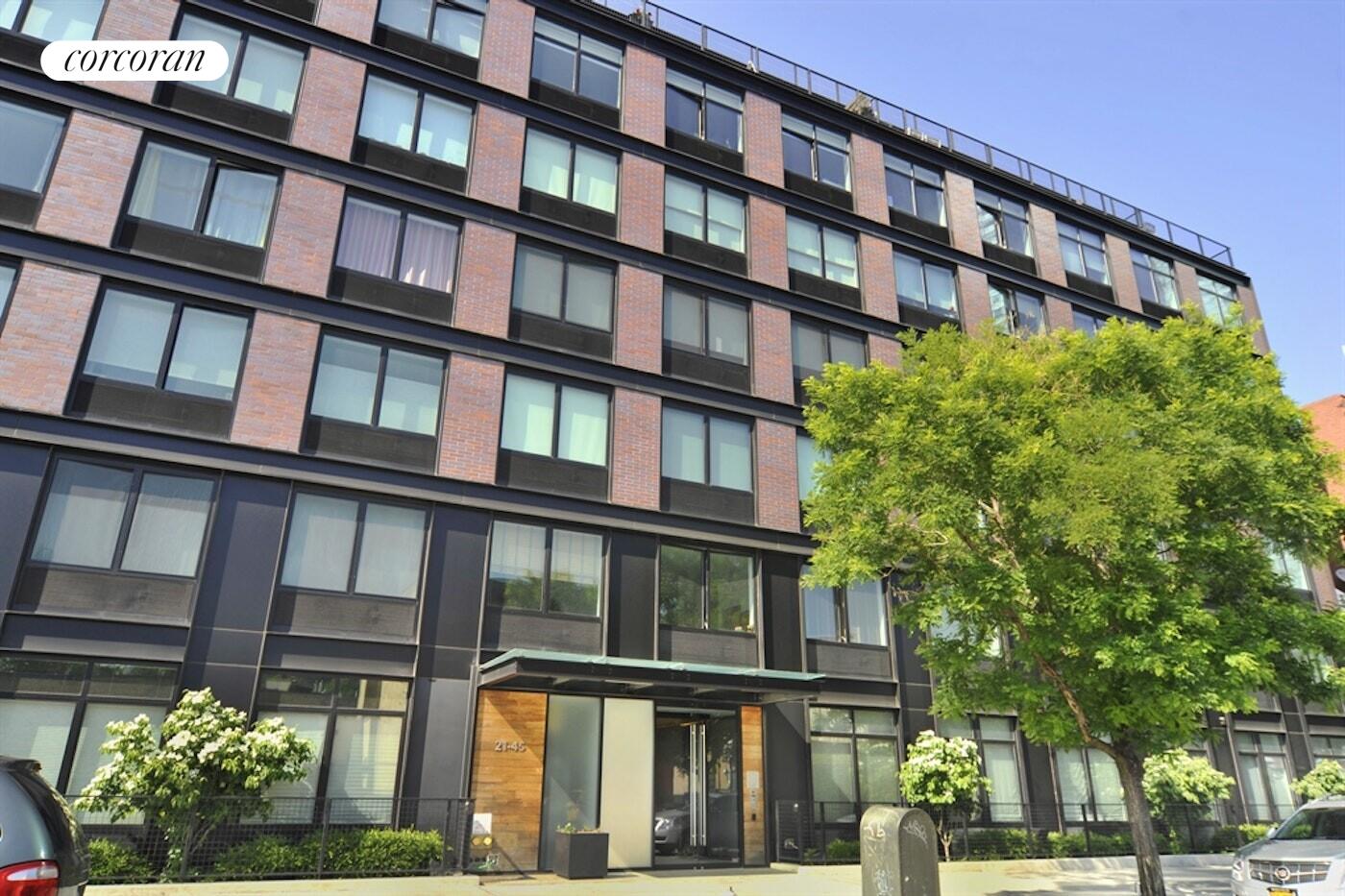 #12 photo, 21-45 44TH Drive, लॉन्ग आइलैंड सिटी Long Island City , NY 11101