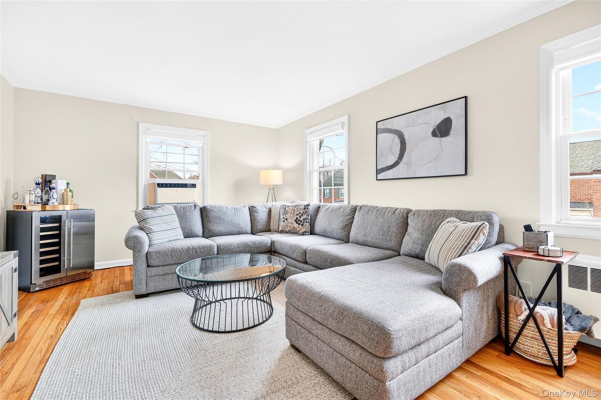 #12 photo, 66 Robins Crescent, New Rochelle , NY 10801