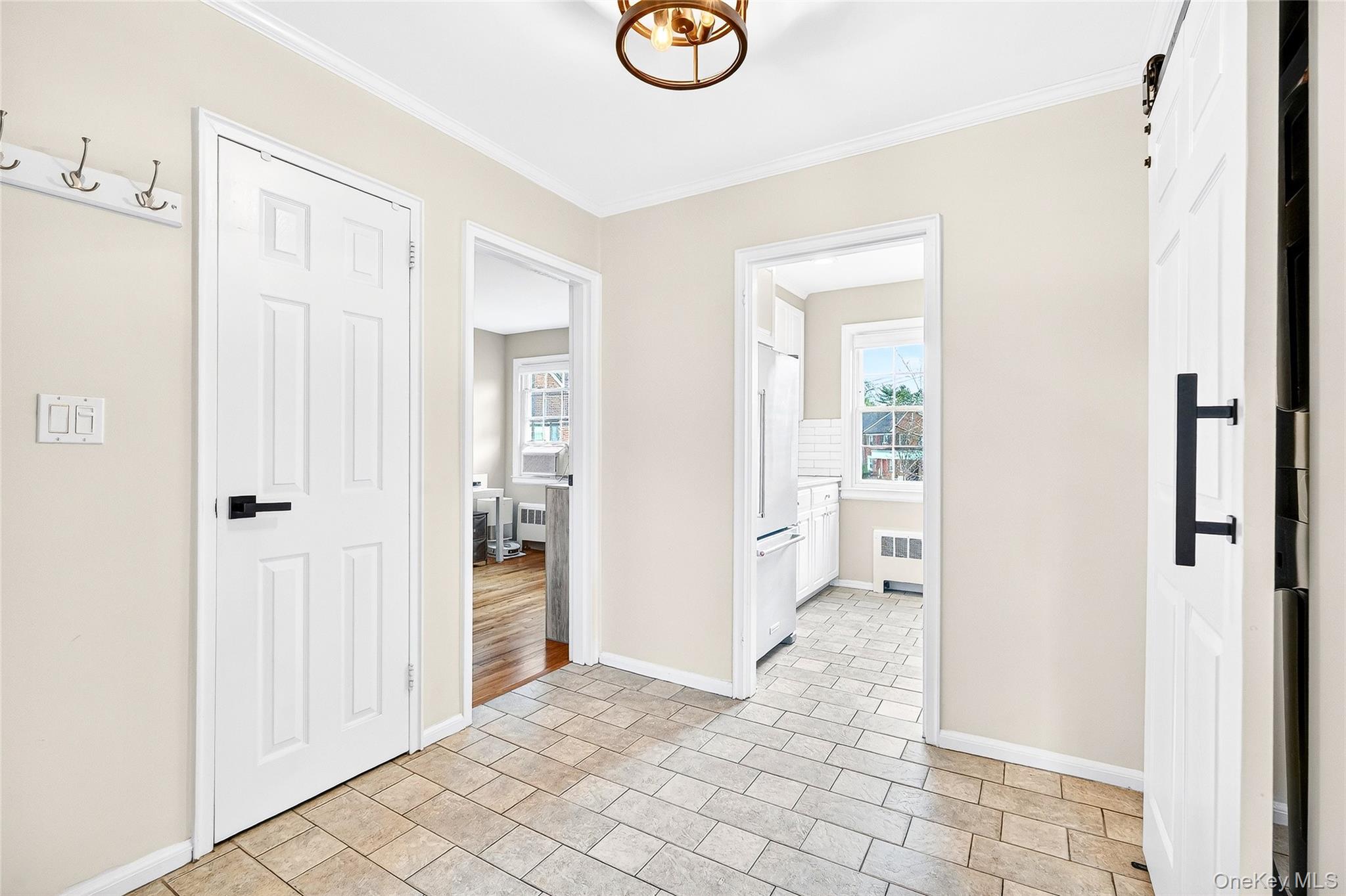 #17 photo, 66 Robins Crescent, New Rochelle , NY 10801