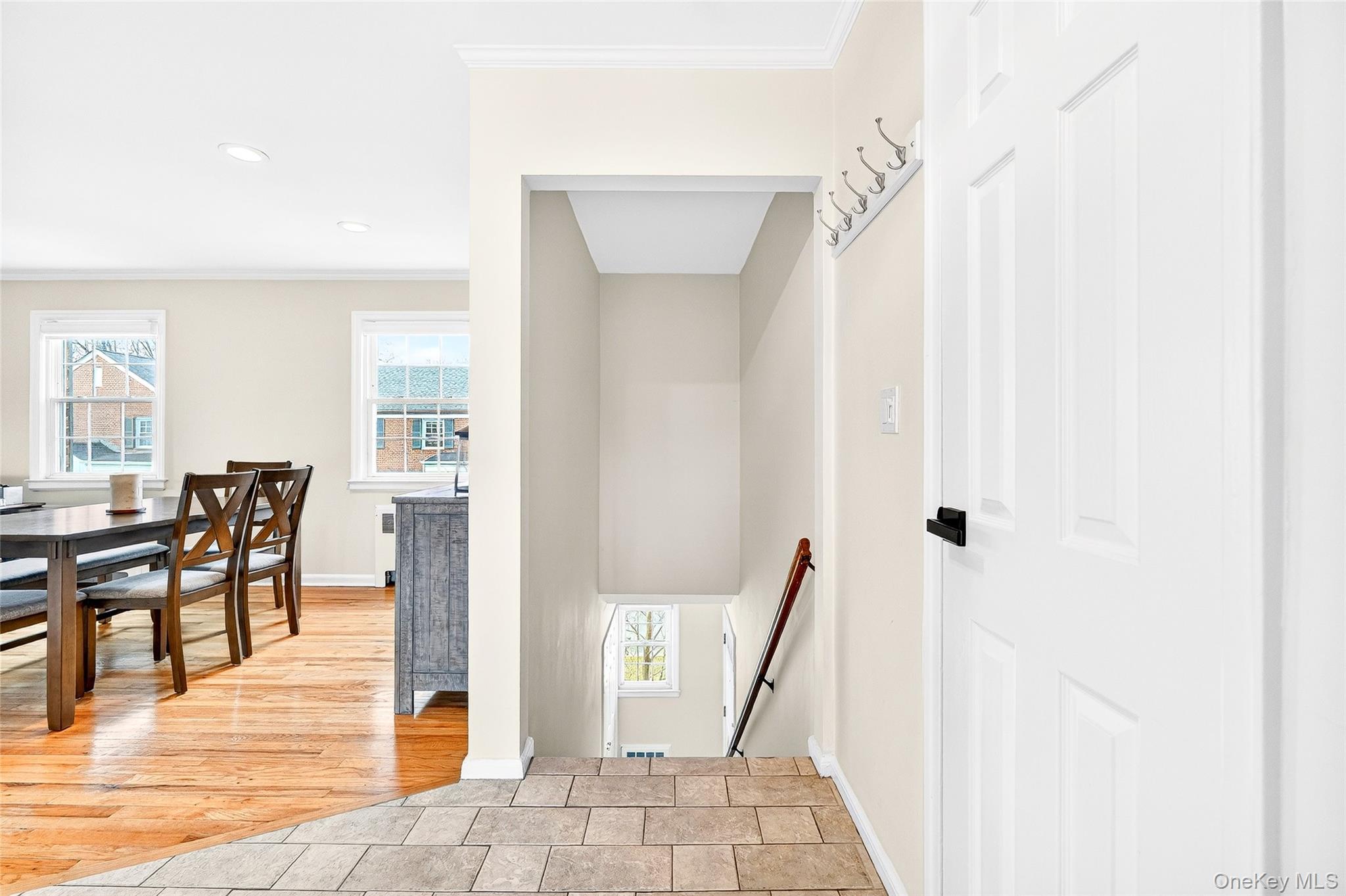 #8 photo, 66 Robins Crescent, New Rochelle , NY 10801