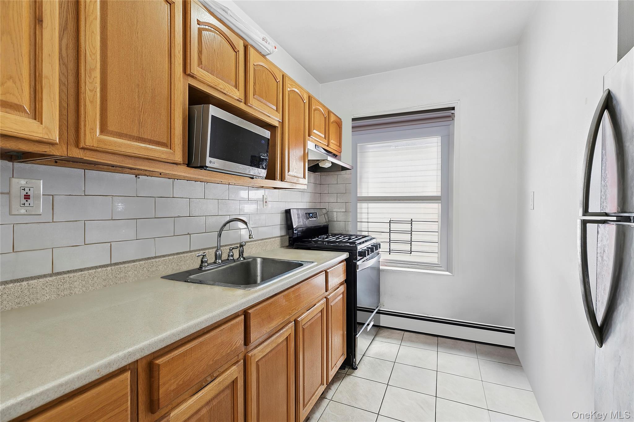 #14 photo, 103-12 113th Street, Richmond Hill S. , NY 11419