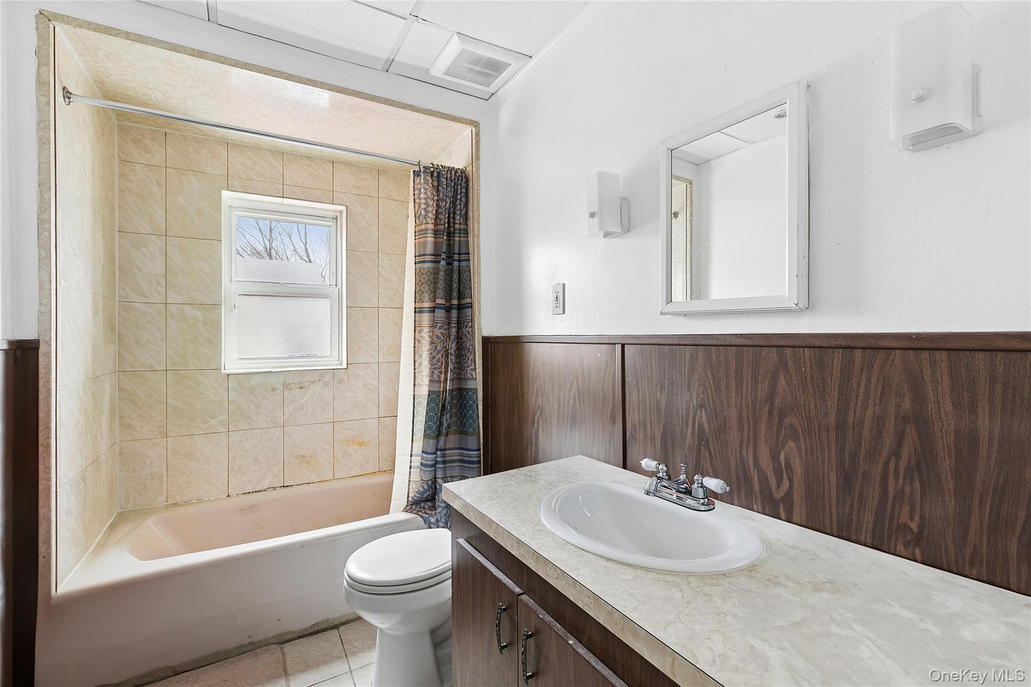 #16 photo, 103-12 113th Street, Richmond Hill S. , NY 11419