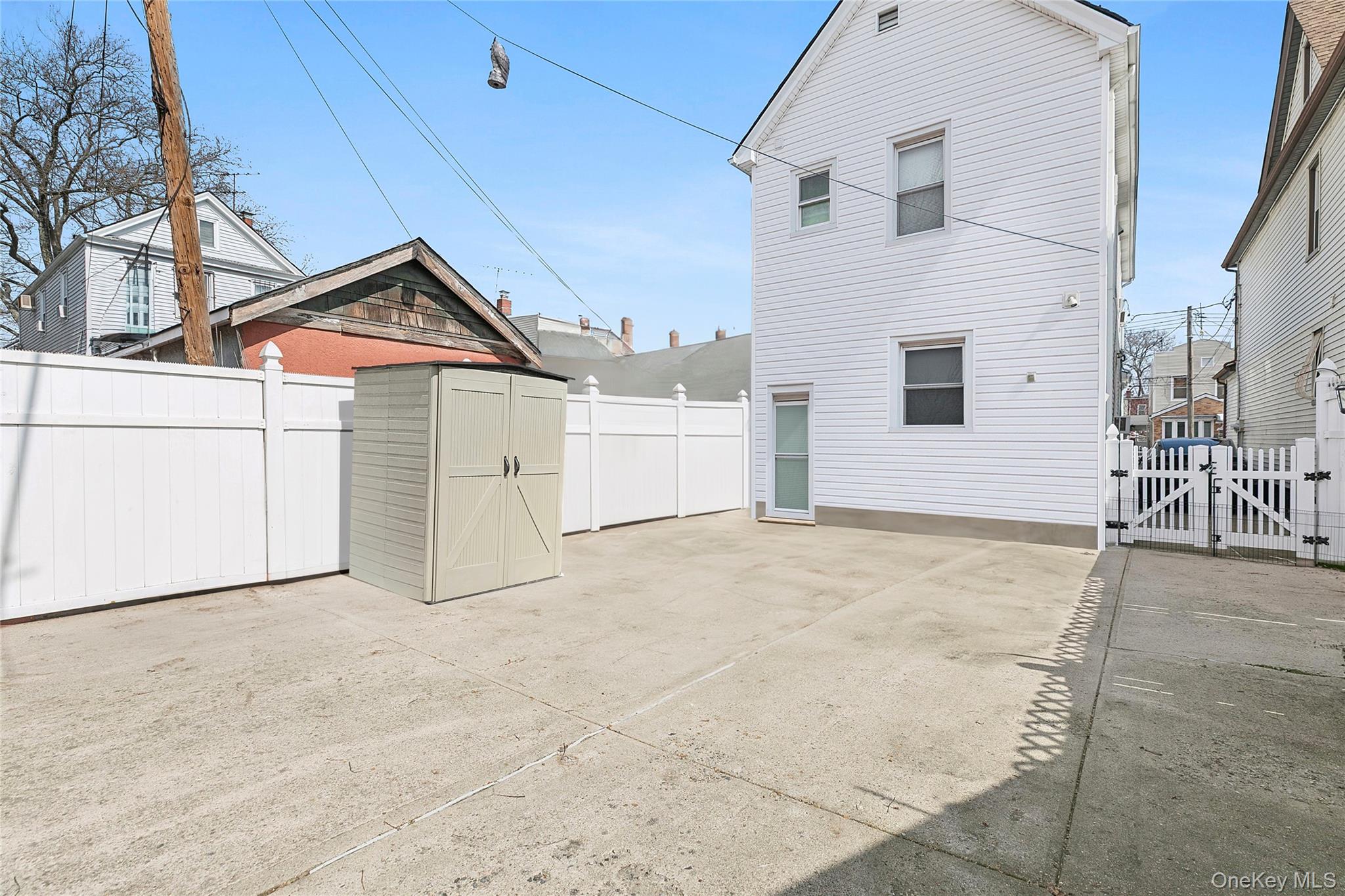 #19 photo, 103-12 113th Street, Richmond Hill S. , NY 11419