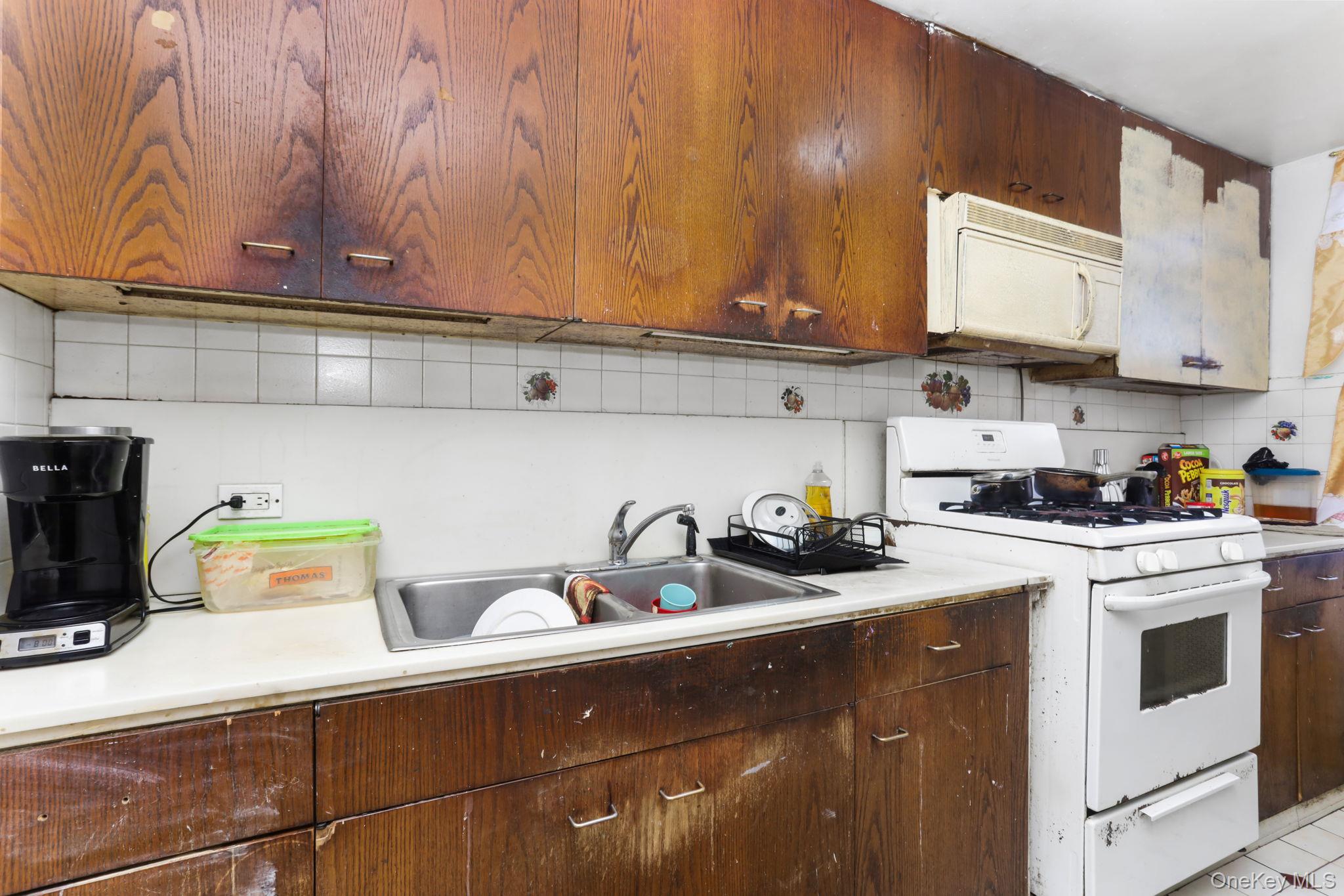 #12 photo, 661 Jefferson Place, برونكس Bronx , NY 10456