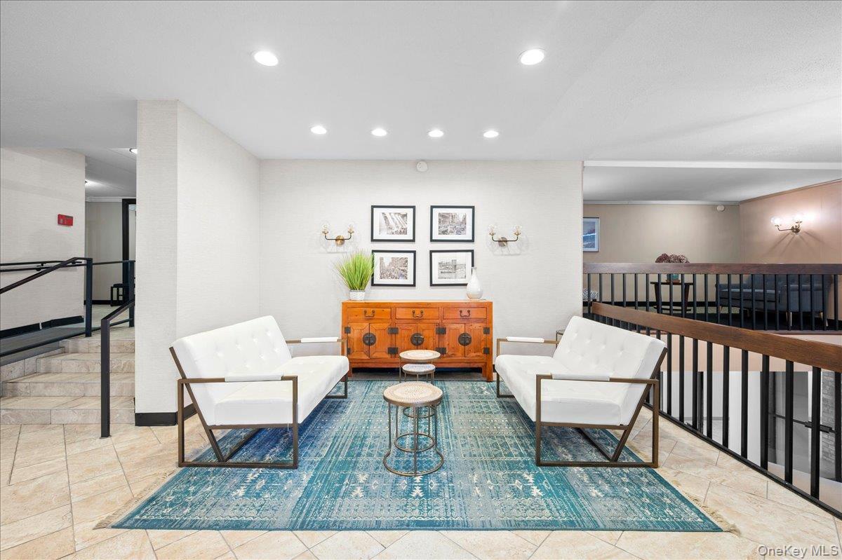 #4 photo, 30 Greenridge Avenue, White Plains , NY 10605