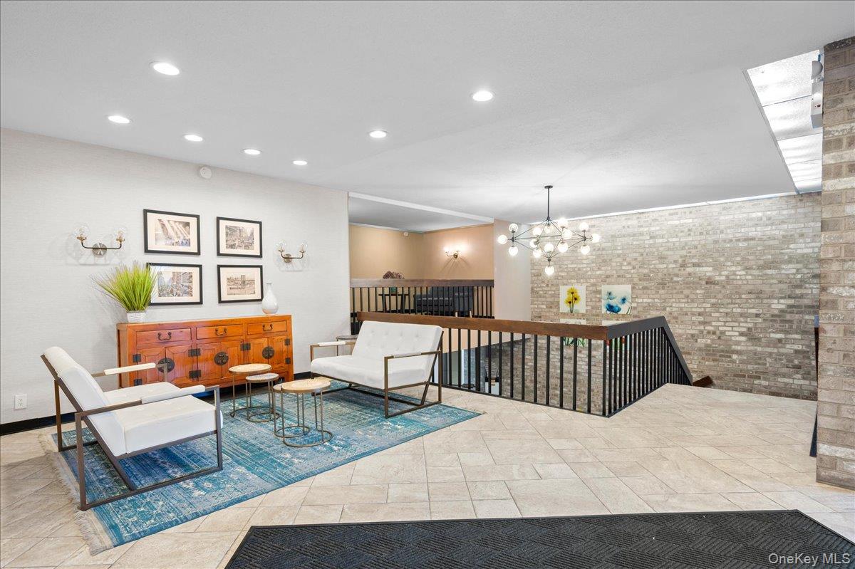 #5 photo, 30 Greenridge Avenue, White Plains , NY 10605