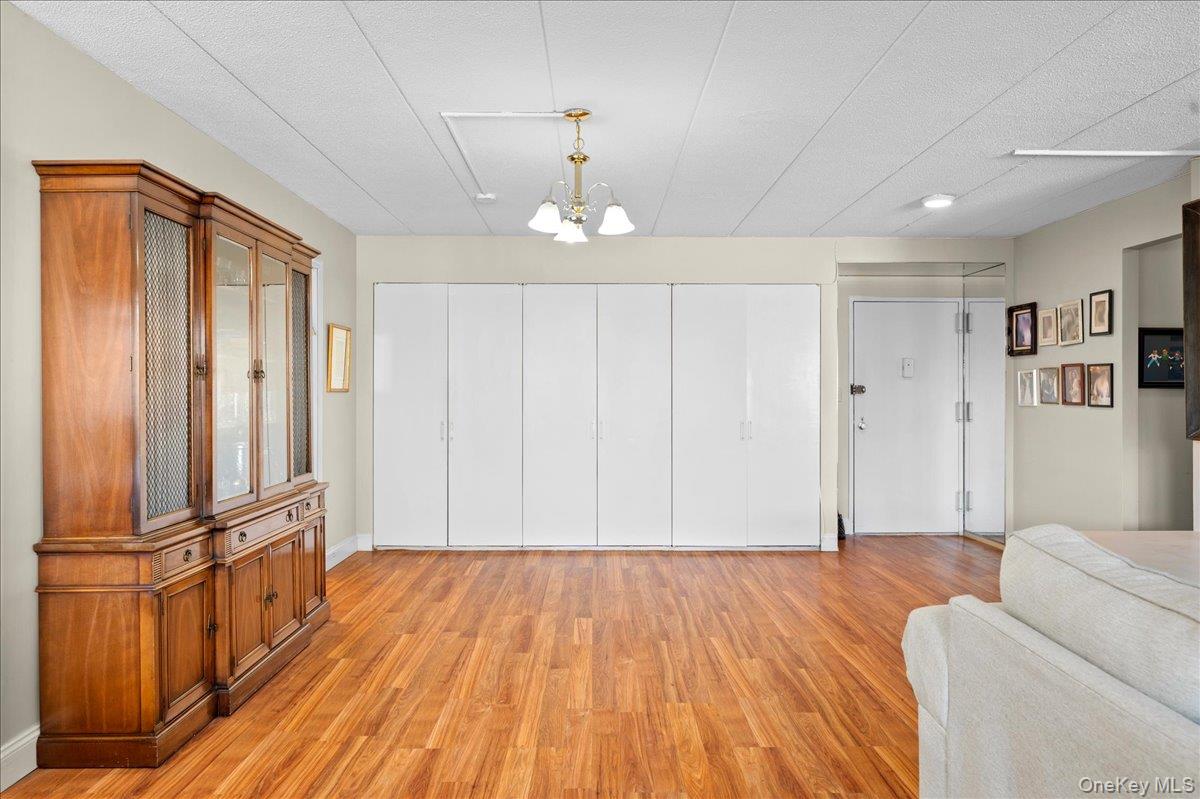 #8 photo, 30 Greenridge Avenue, White Plains , NY 10605