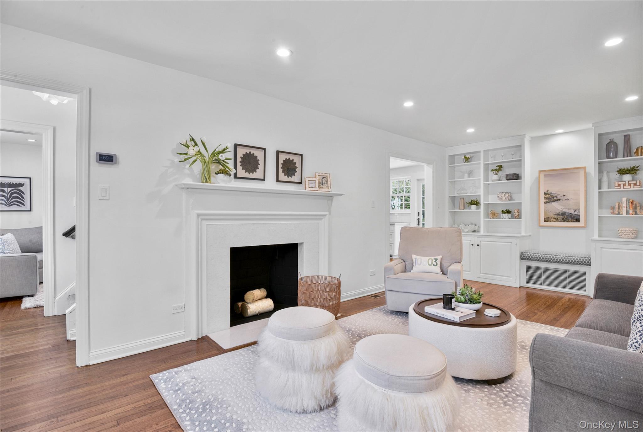 #11 photo, 1054 Clay Avenue, Pelham , NY 10803