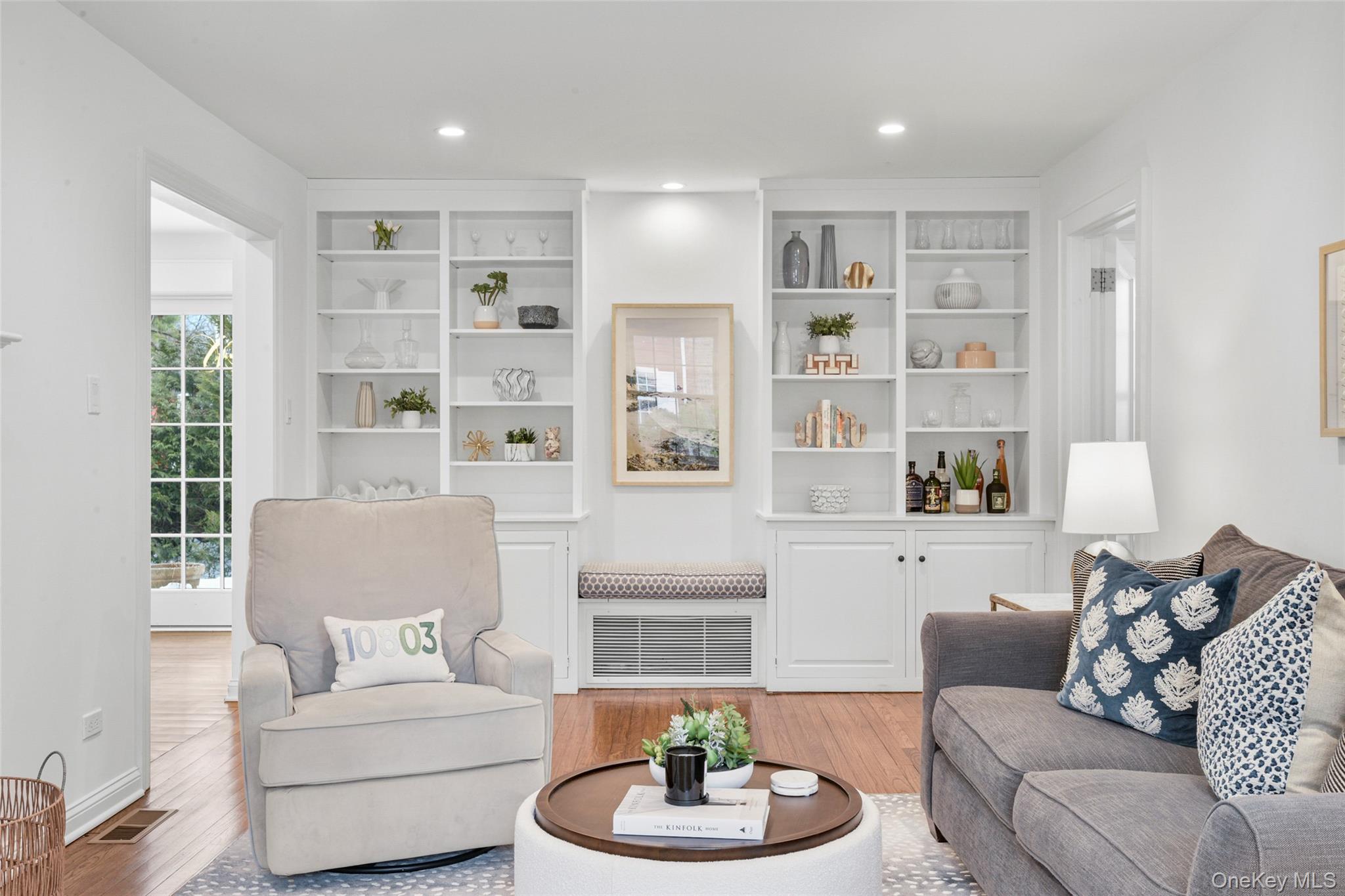 #13 photo, 1054 Clay Avenue, Pelham , NY 10803