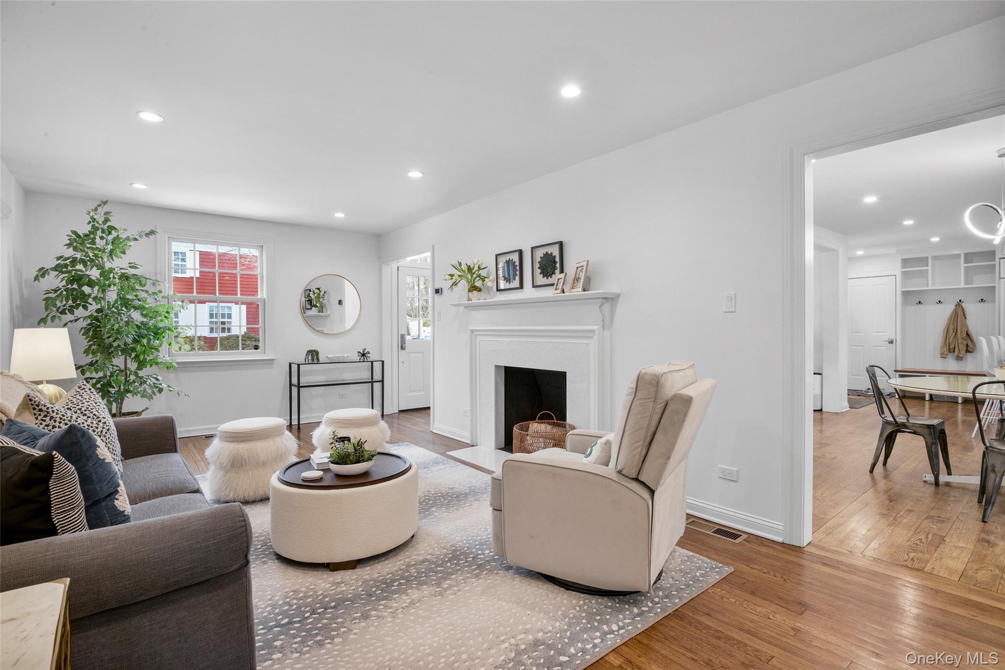 #14 photo, 1054 Clay Avenue, Pelham , NY 10803