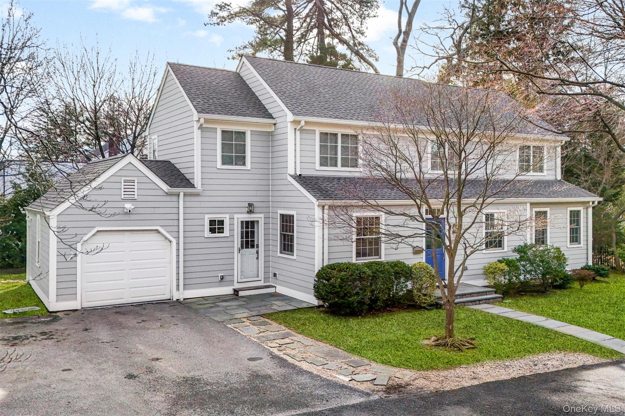 #2 photo, 1054 Clay Avenue, Pelham , NY 10803