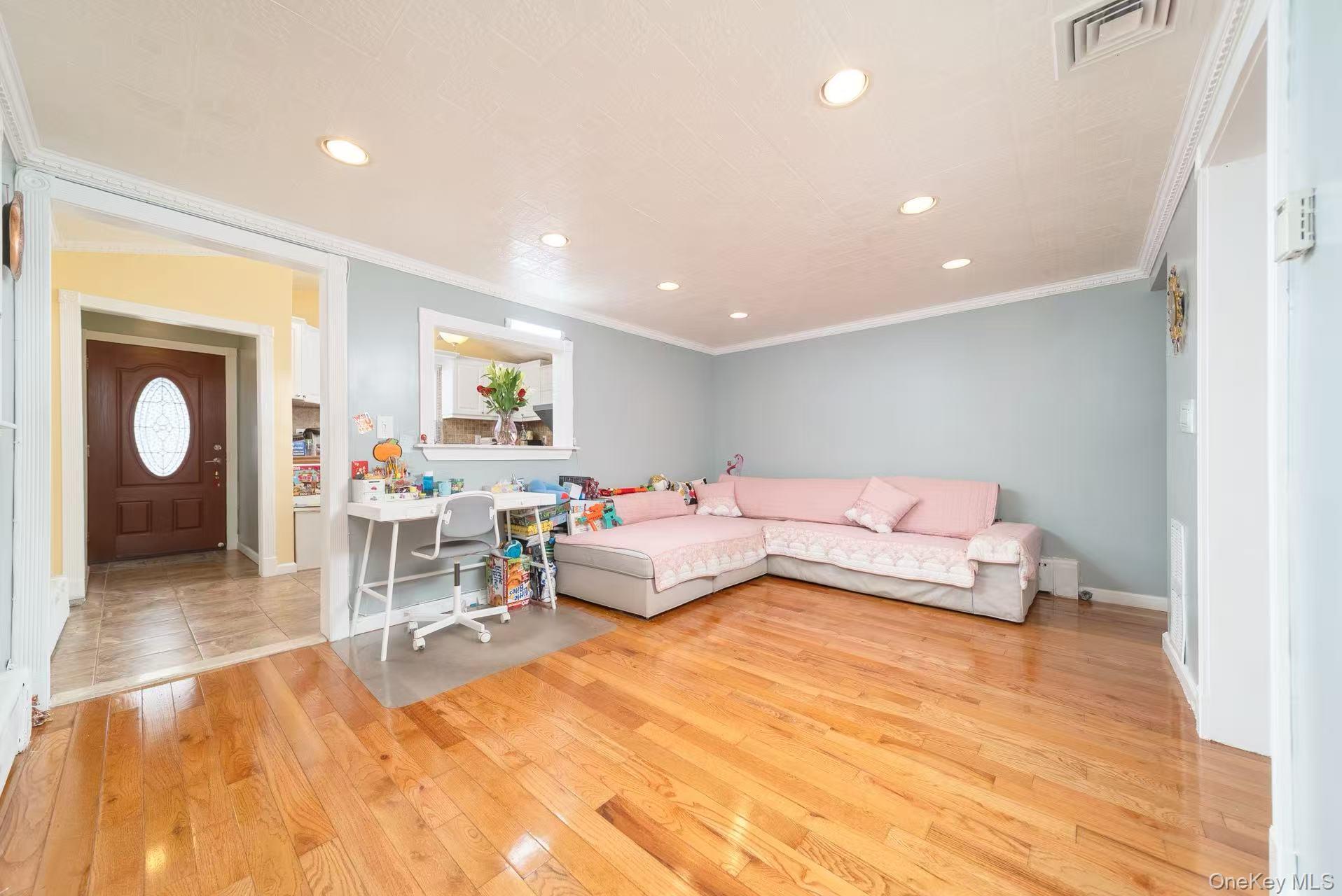 #11 photo, 10 Church street, Куинс ‖ Howard Beach , NY 11414