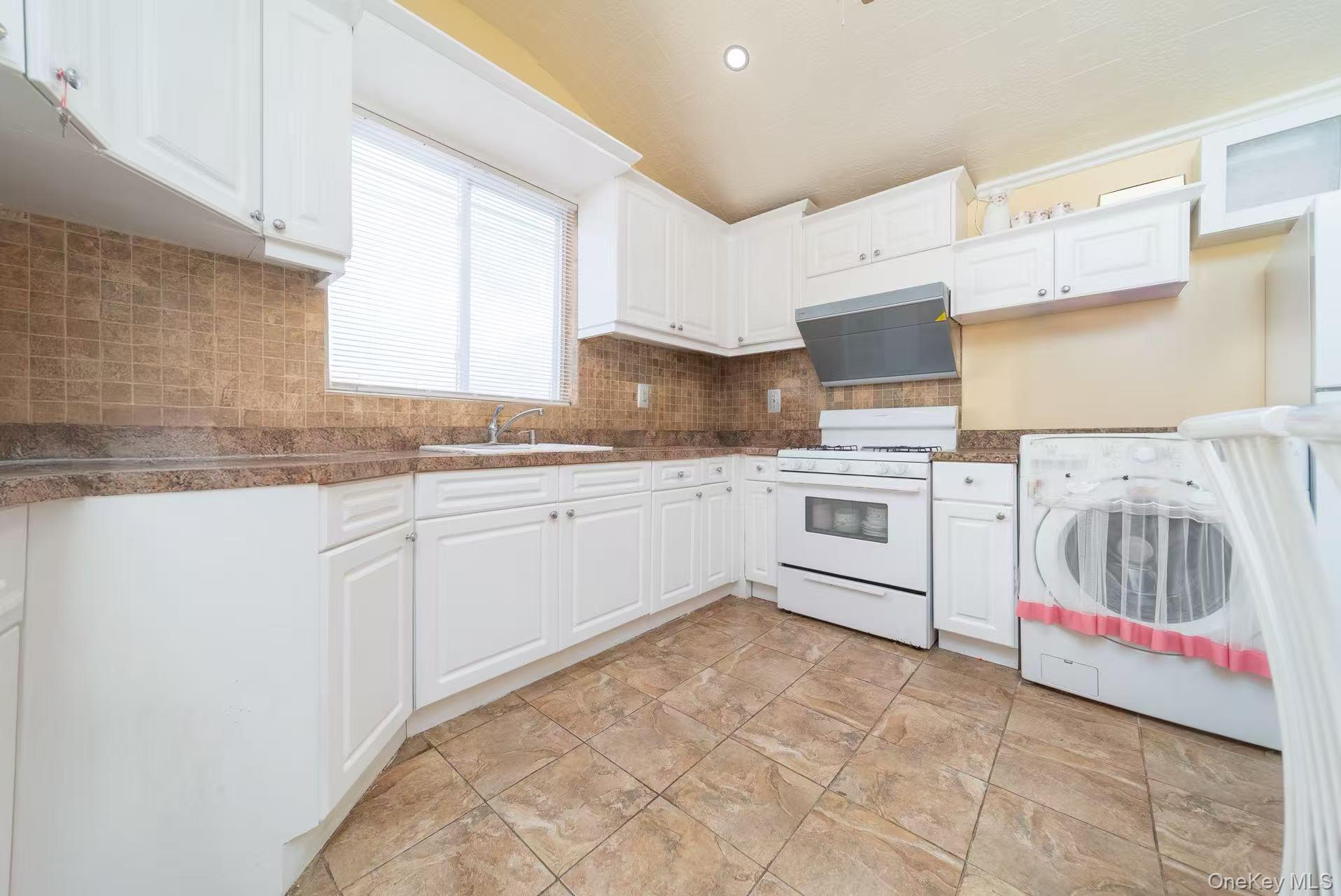 #6 photo, 10 Church street, Куинс ‖ Howard Beach , NY 11414