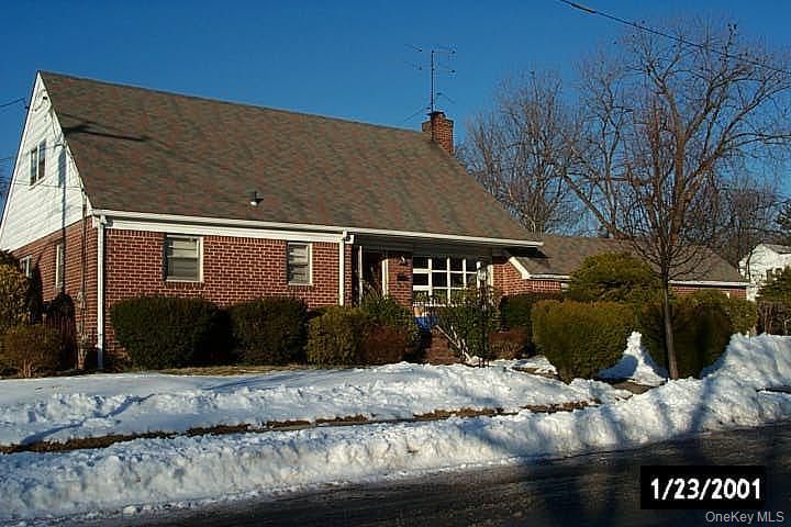 #1 photo, 16 Frankel Road, Нассау ‖ Massapequa , NY 11758