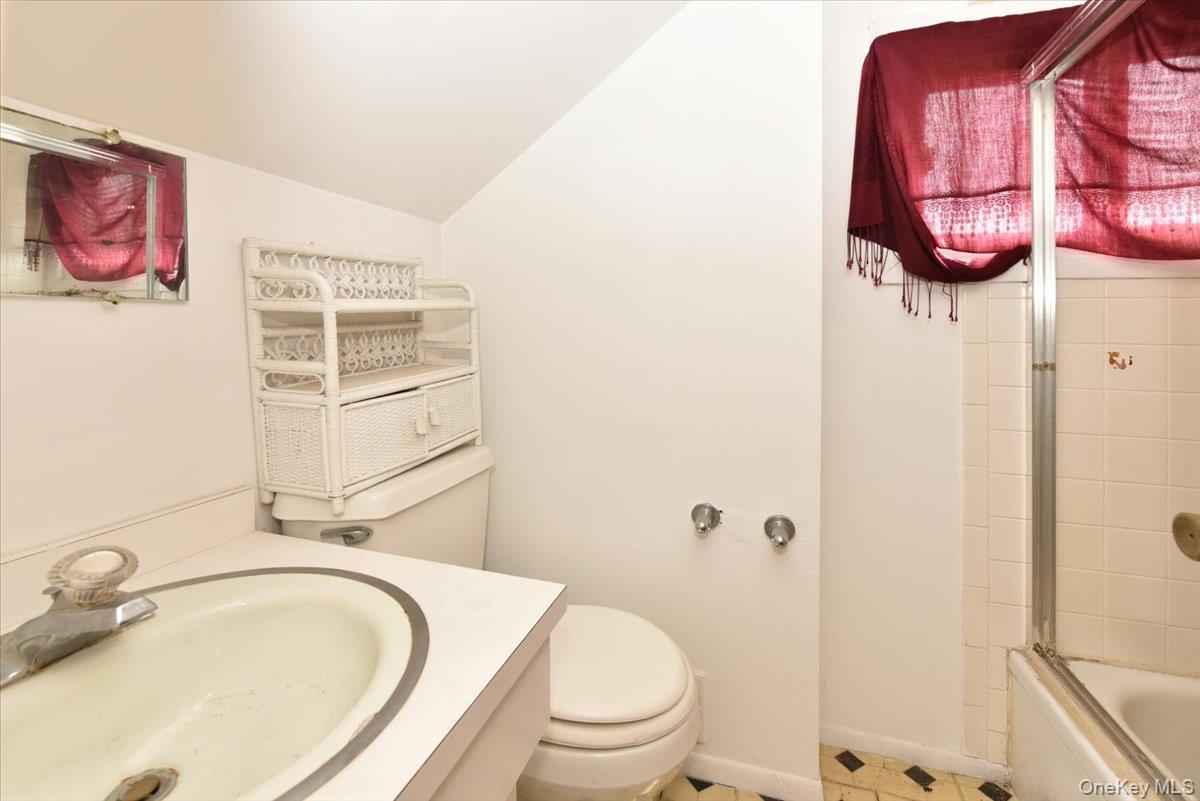 #11 photo, 136 Maple Street, Massapequa Park , NY 11762