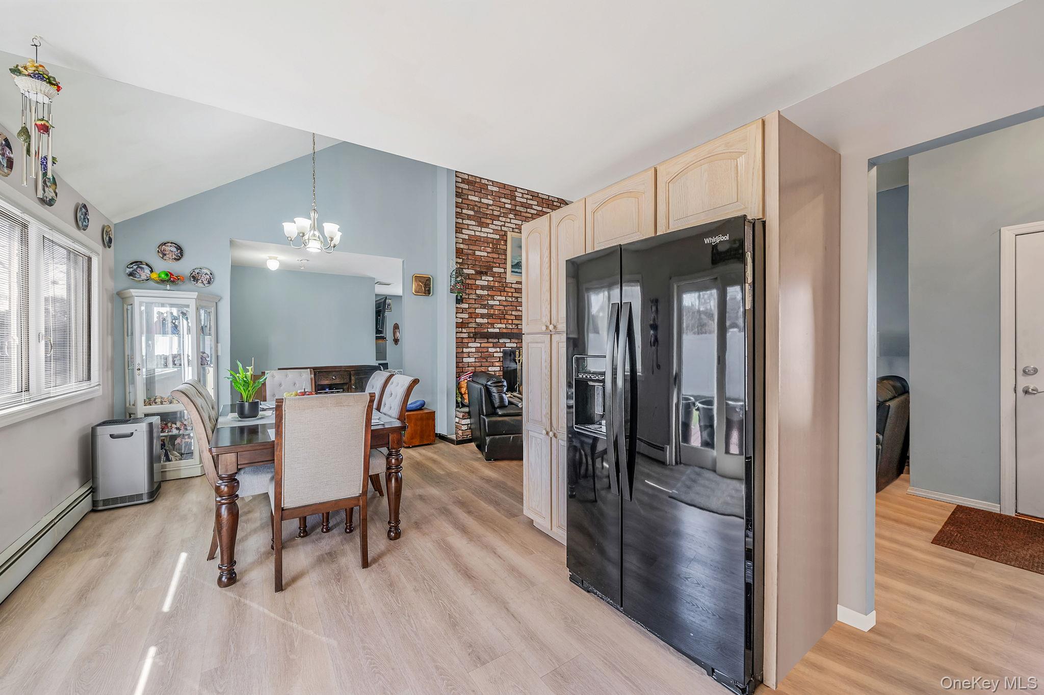 #12 photo, 77 Propose Road, Shirley , NY 11967