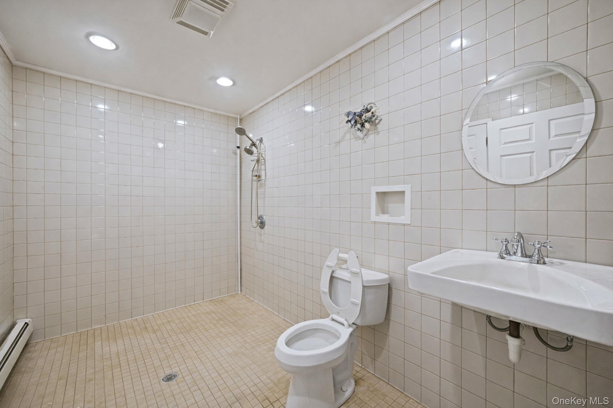 #18 photo, 77 Propose Road, Shirley , NY 11967