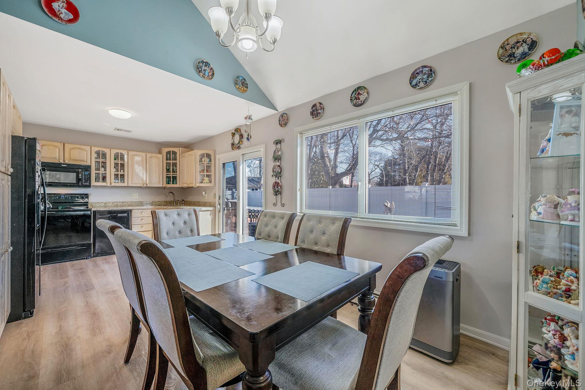 #9 photo, 77 Propose Road, Shirley , NY 11967