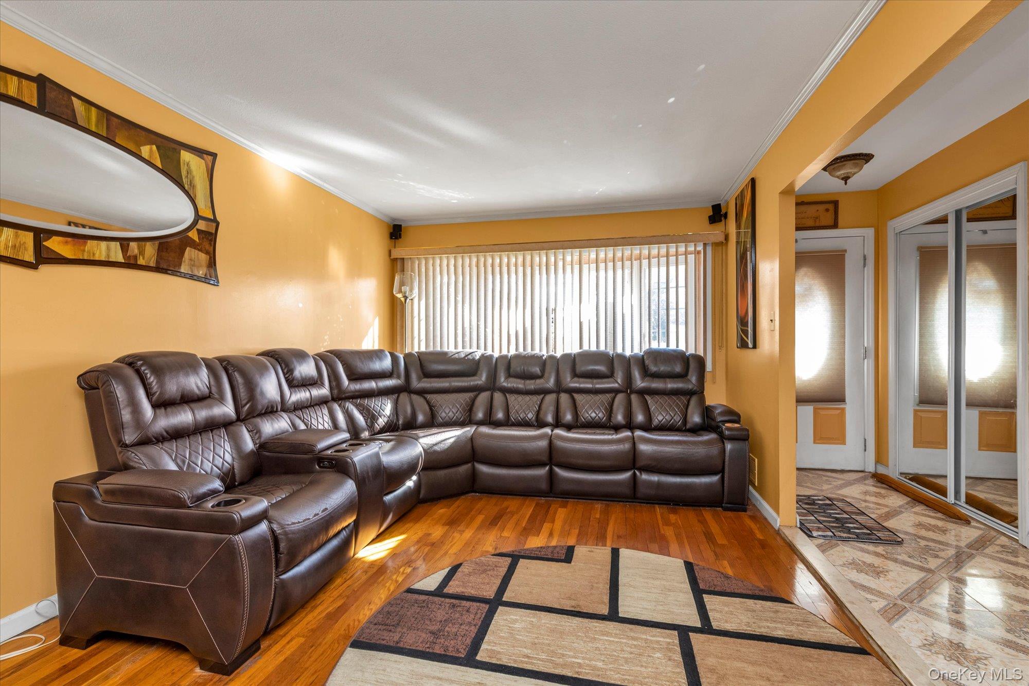 #2 photo, 147-08 259th Street, कुईंस Rosedale , NY 11422