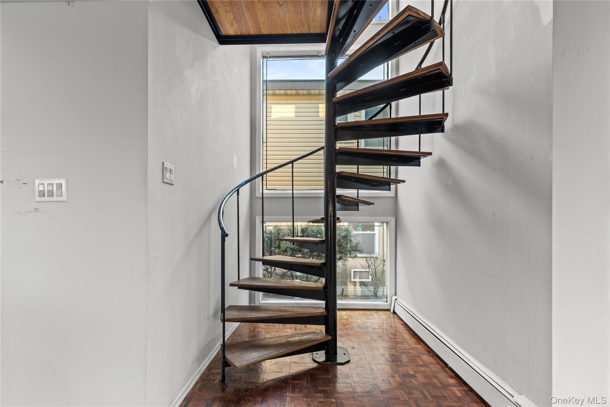 #11 photo, 115 Maryland Avenue, מחוז נסאו Long Beach , NY 11561