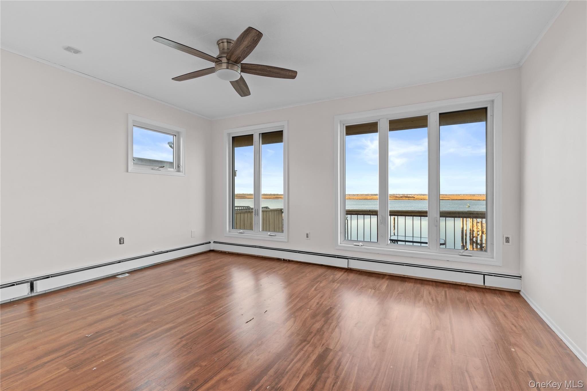 #15 photo, 115 Maryland Avenue, מחוז נסאו Long Beach , NY 11561