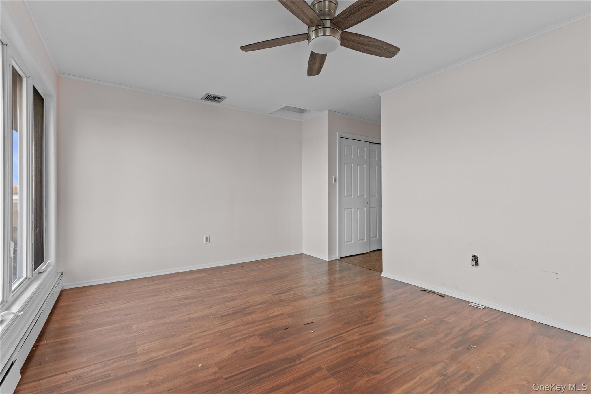 #17 photo, 115 Maryland Avenue, מחוז נסאו Long Beach , NY 11561