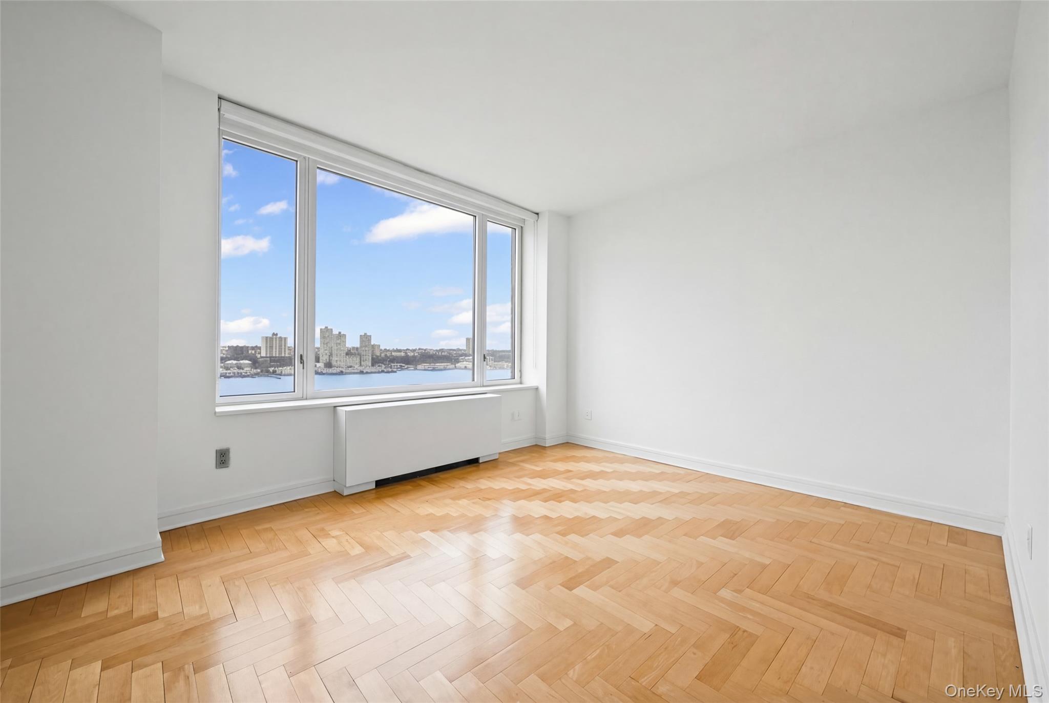 #14 photo, 220 Riverside Boulevard, Манхэттен ‖ New York (Manhattan) , NY 10069