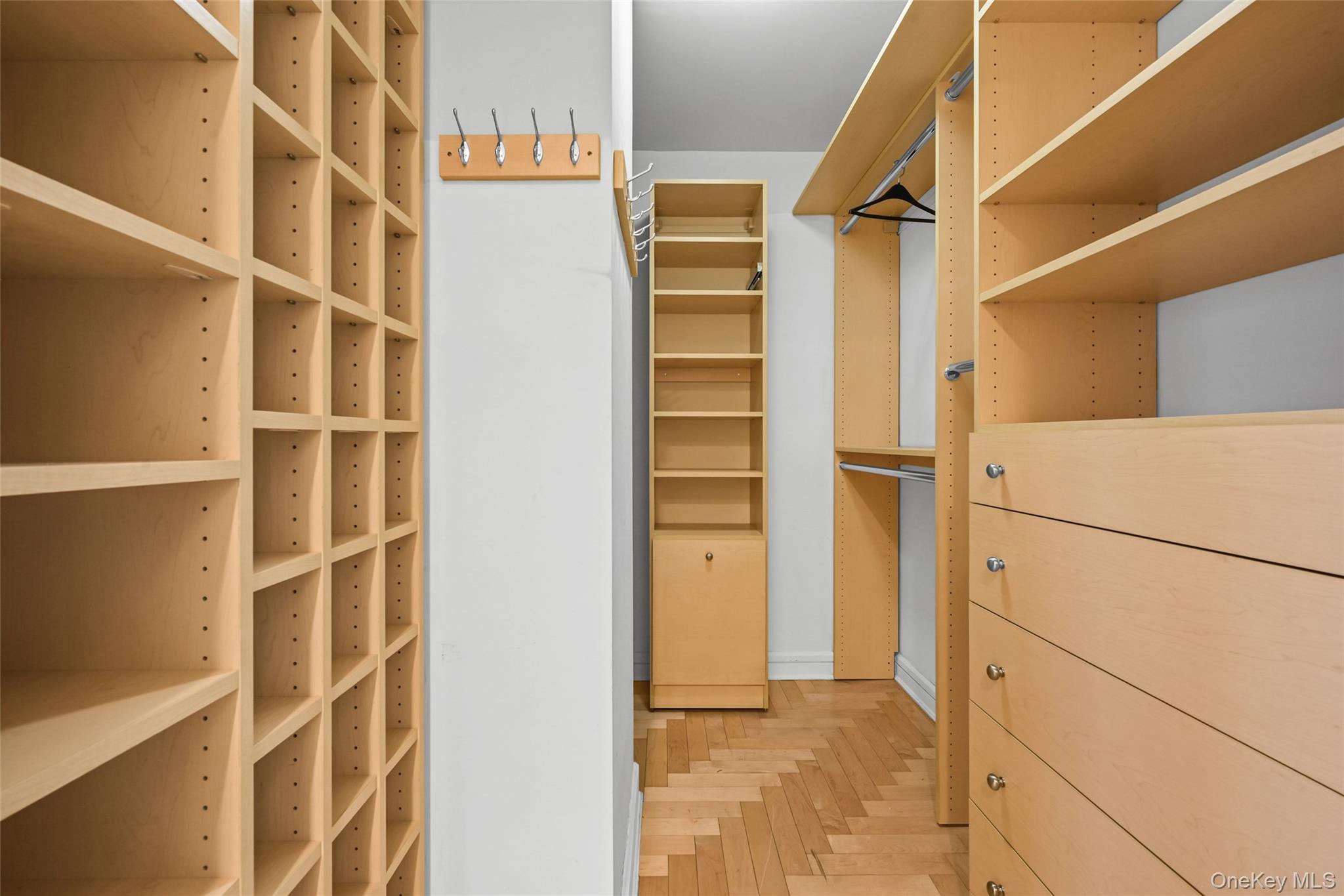 #18 photo, 220 Riverside Boulevard, Манхэттен ‖ New York (Manhattan) , NY 10069