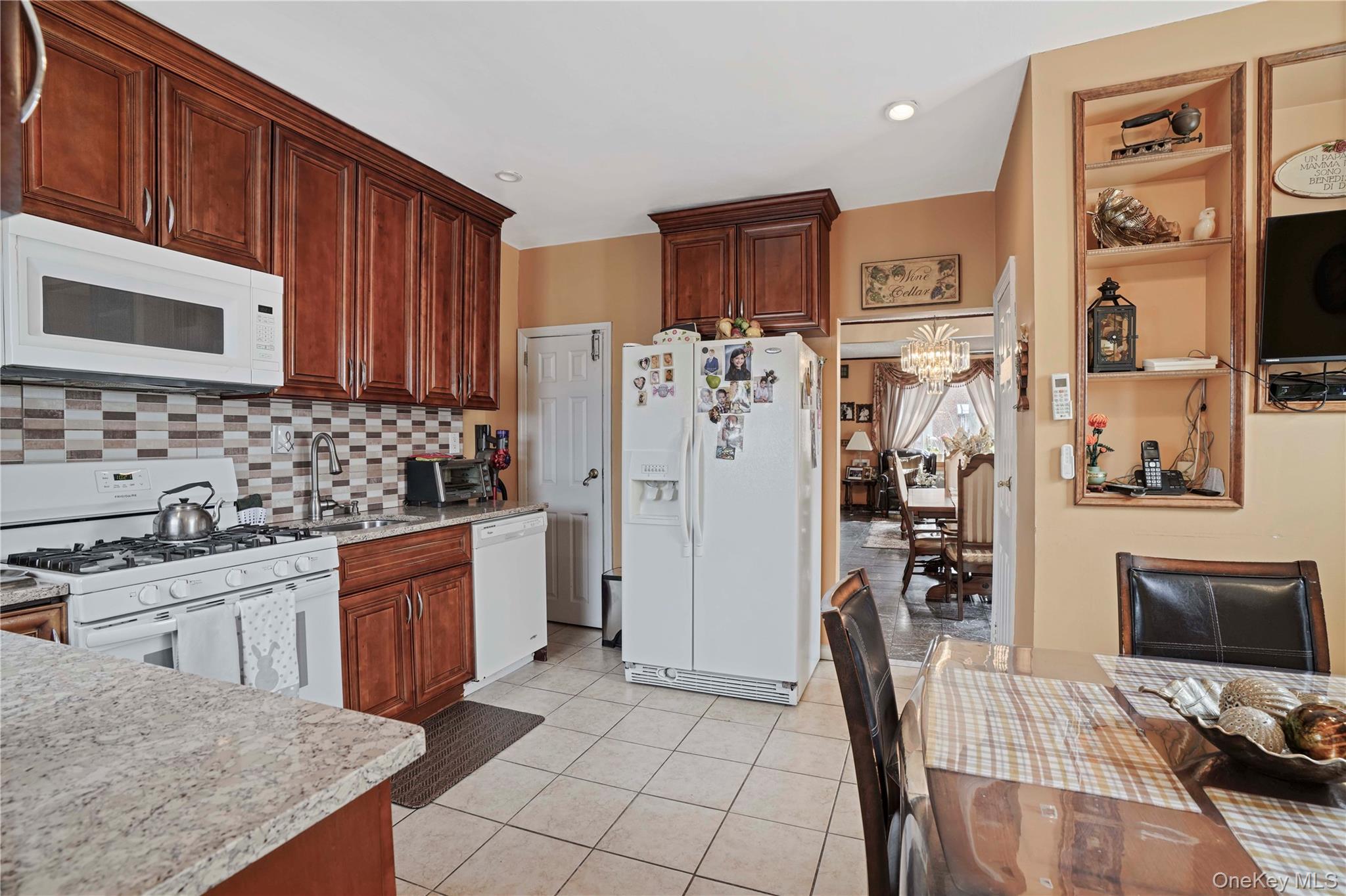 #11 photo, 135-48 115th Street, 皇后區 South Ozone Park , NY 11420