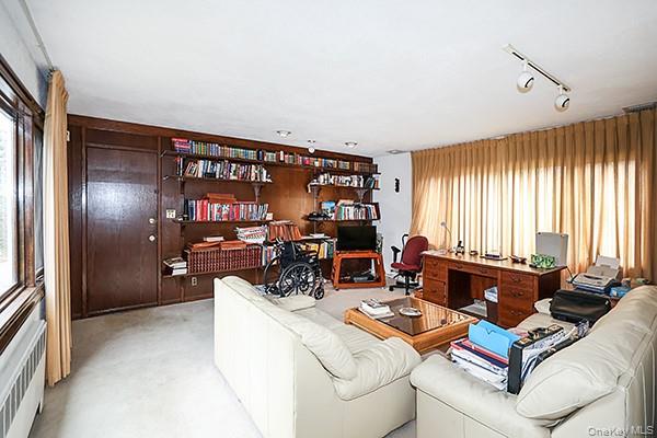 #19 photo, 45 Weir Lane, Locust Valley , NY 11560