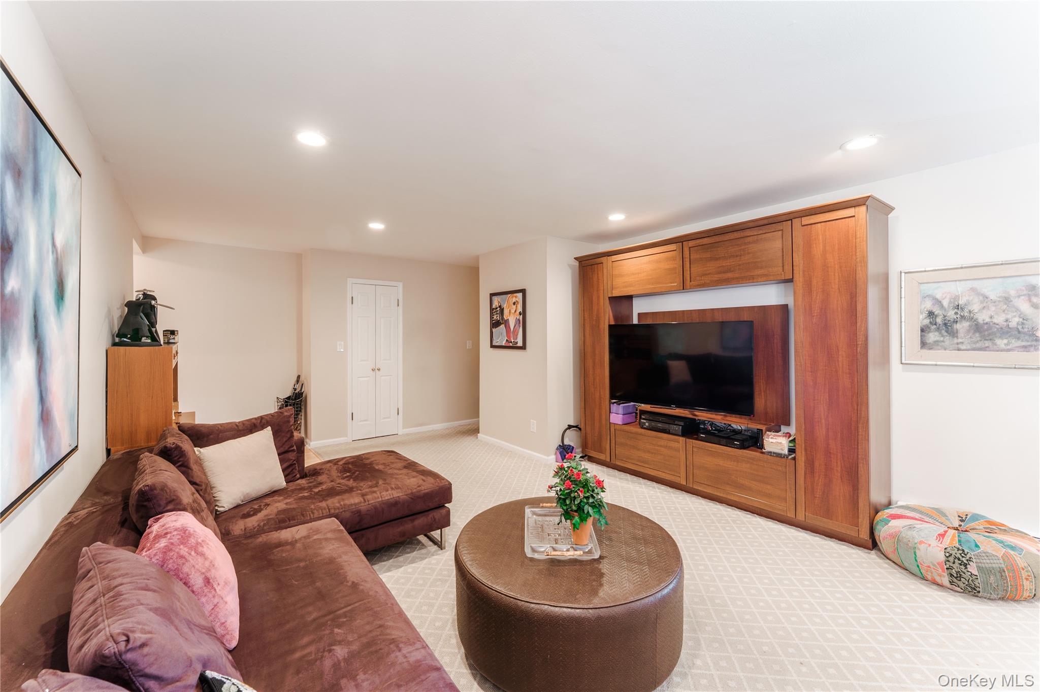 #3 photo, 200 South Middle Neck Road, नासाउ काउंटी Great Neck , NY 11021