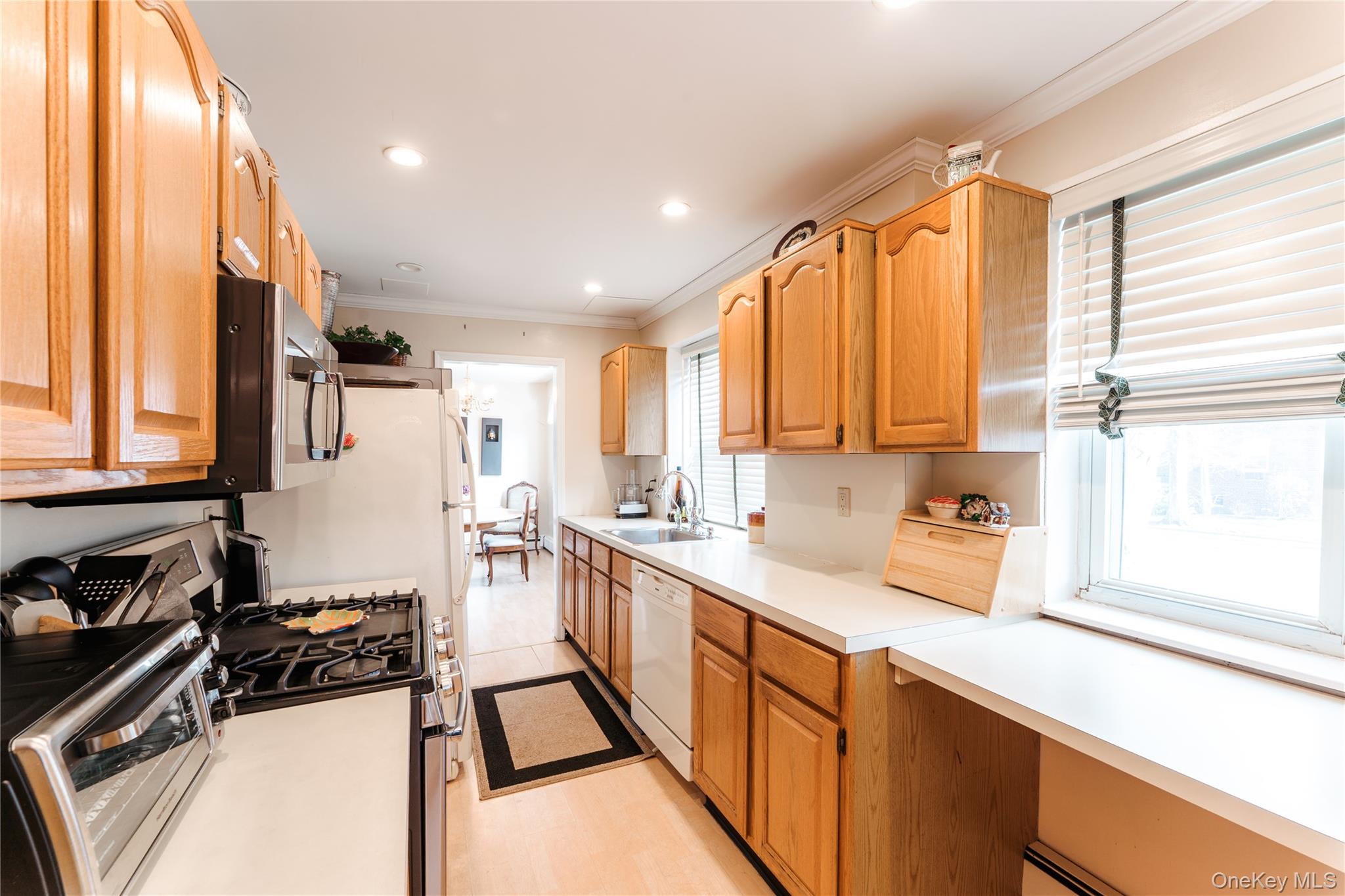 #7 photo, 200 South Middle Neck Road, नासाउ काउंटी Great Neck , NY 11021