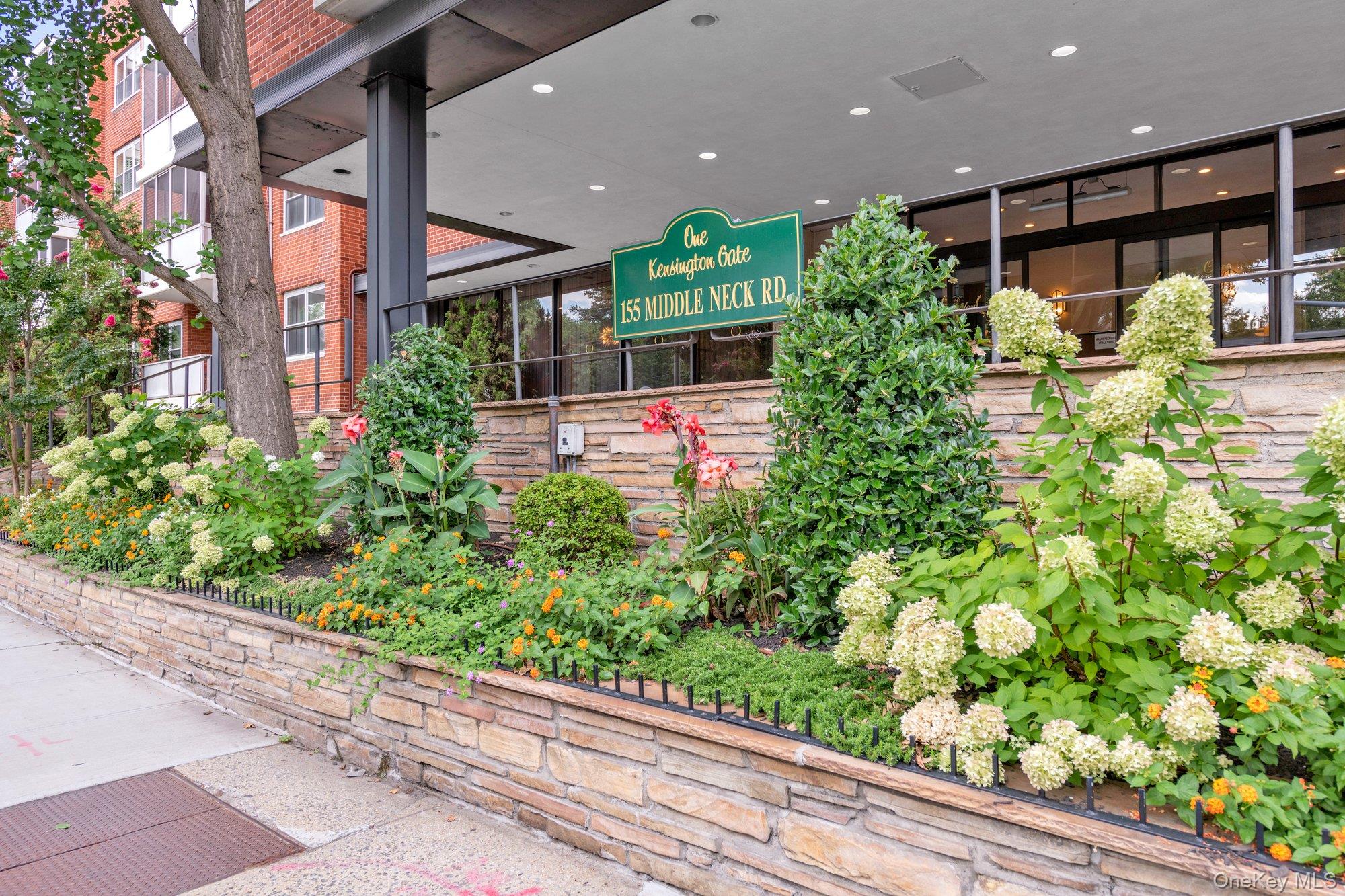 #1 photo, 1 Kensington Gate, Great Neck , NY 11021